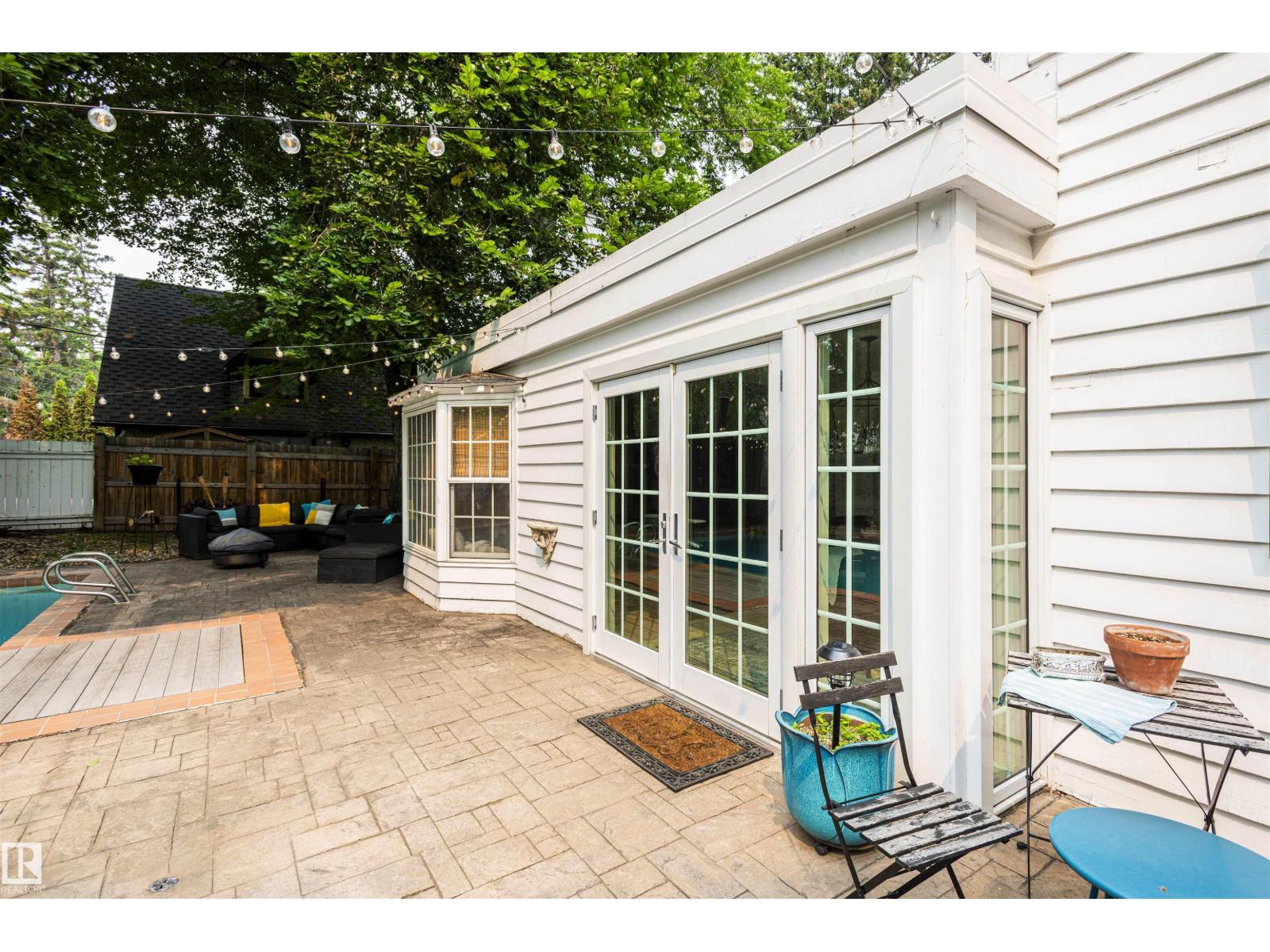 11619 SASKATCHEWAN DR NW - 39