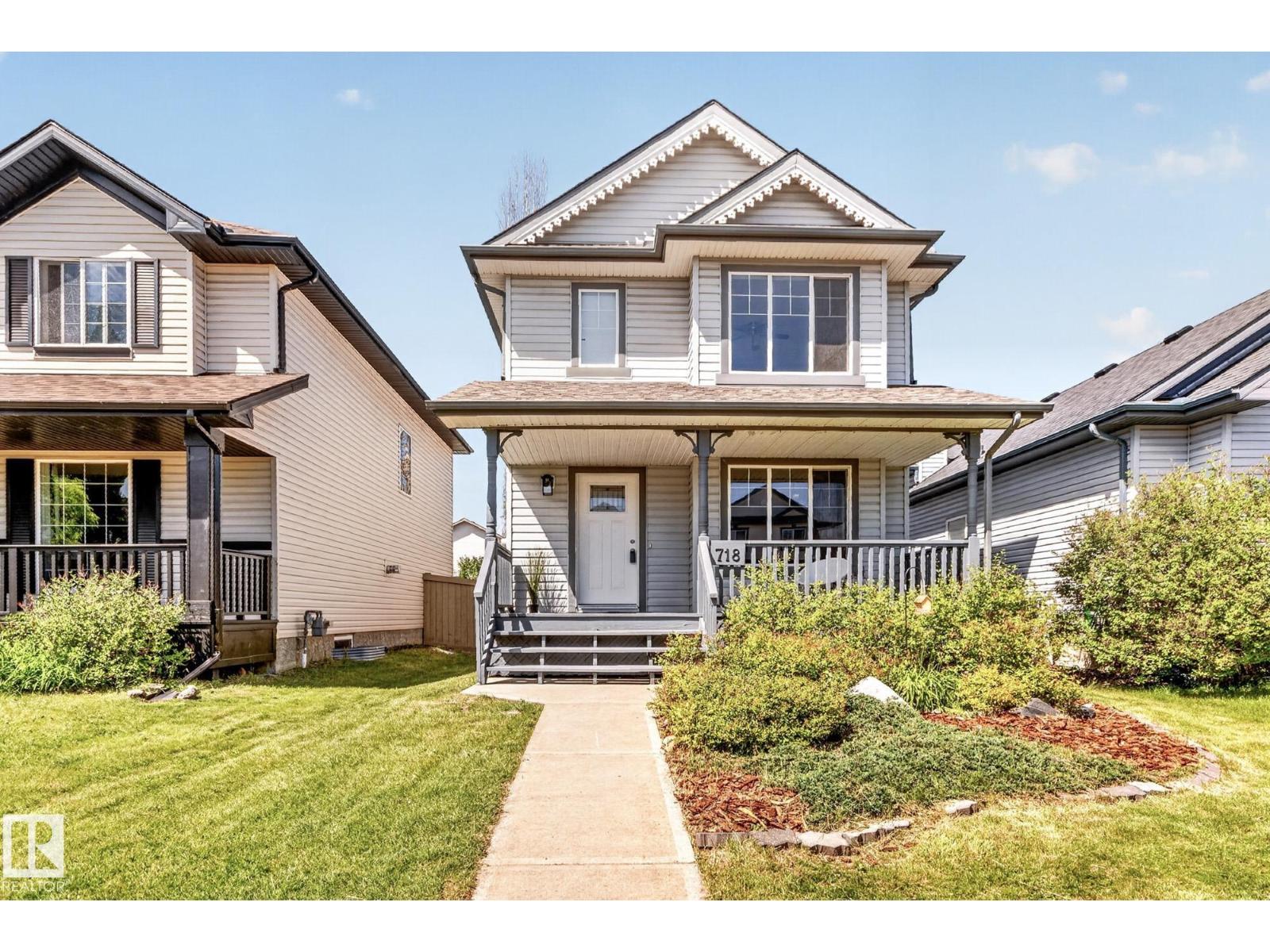 718 88A ST SW - 1