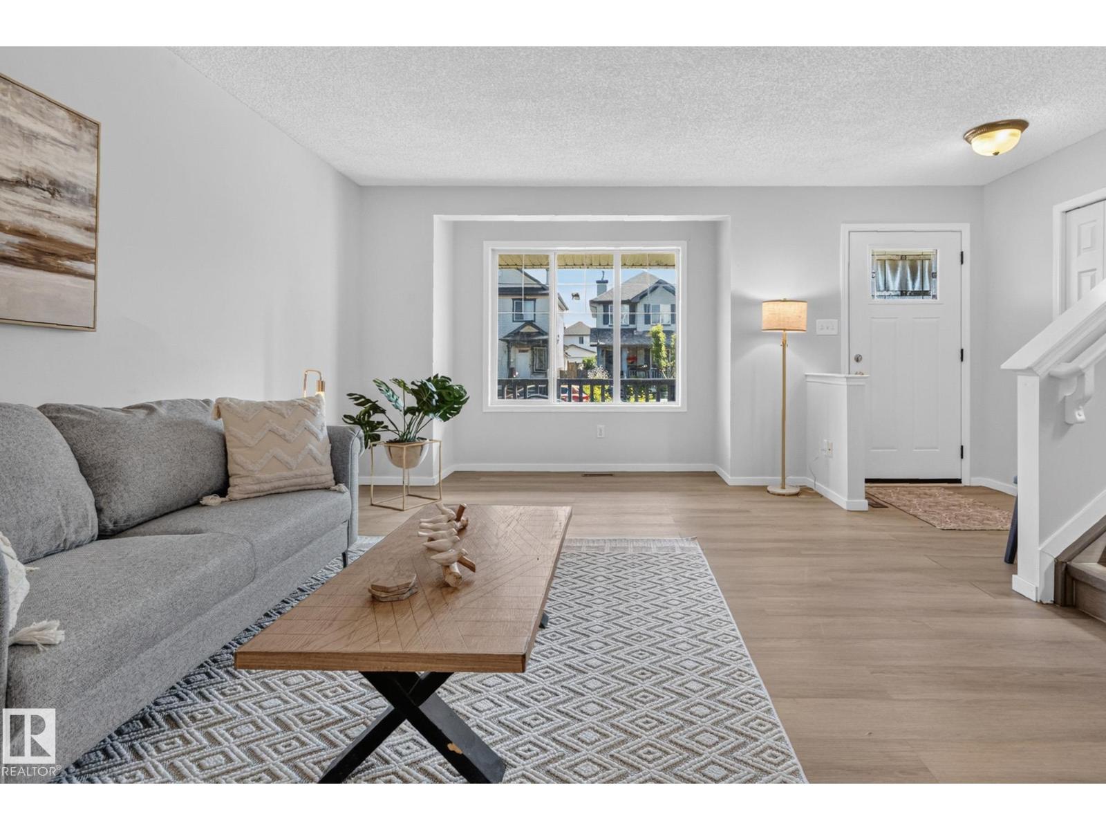 718 88A ST SW - 10