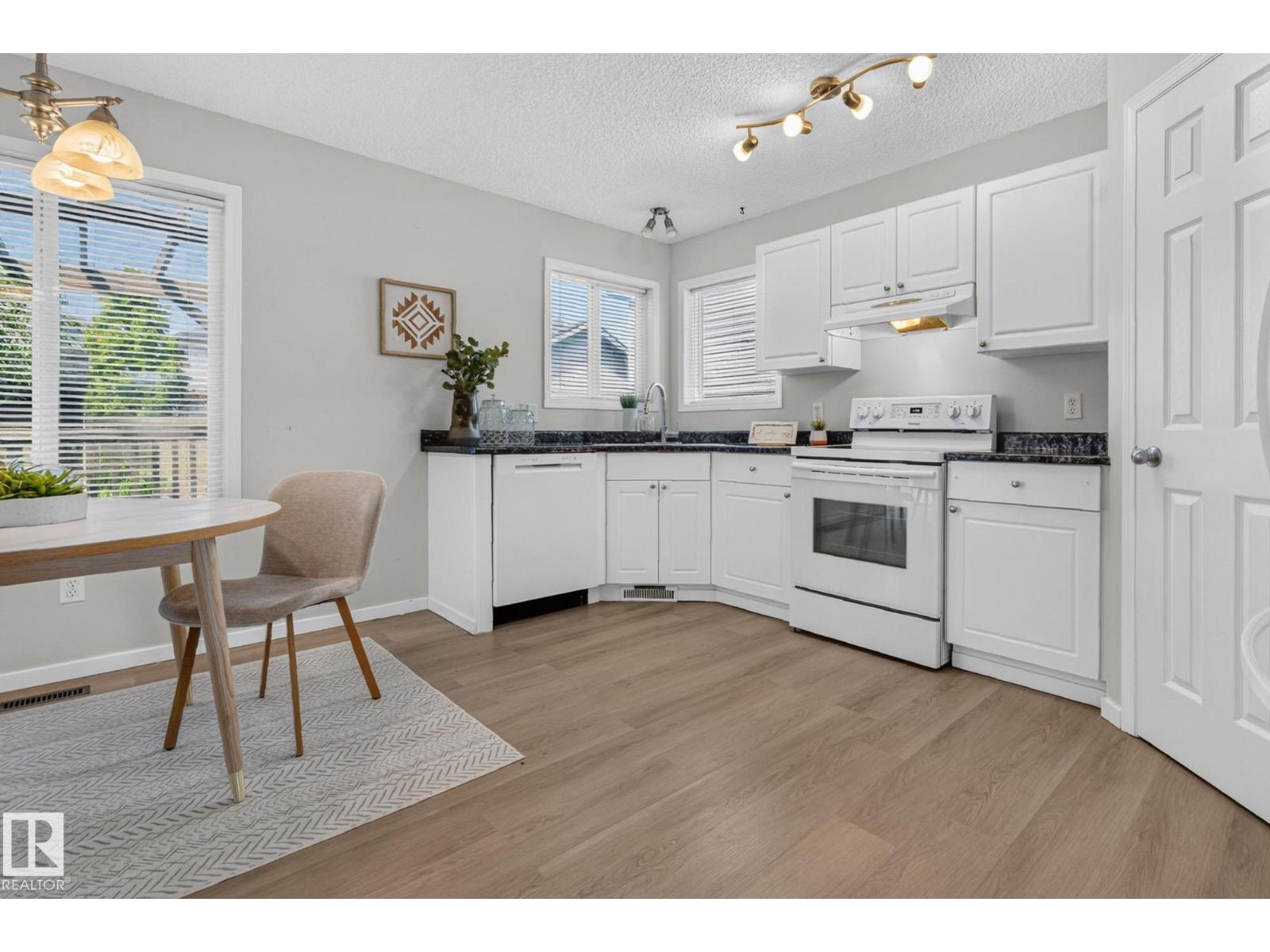718 88A ST SW - 13