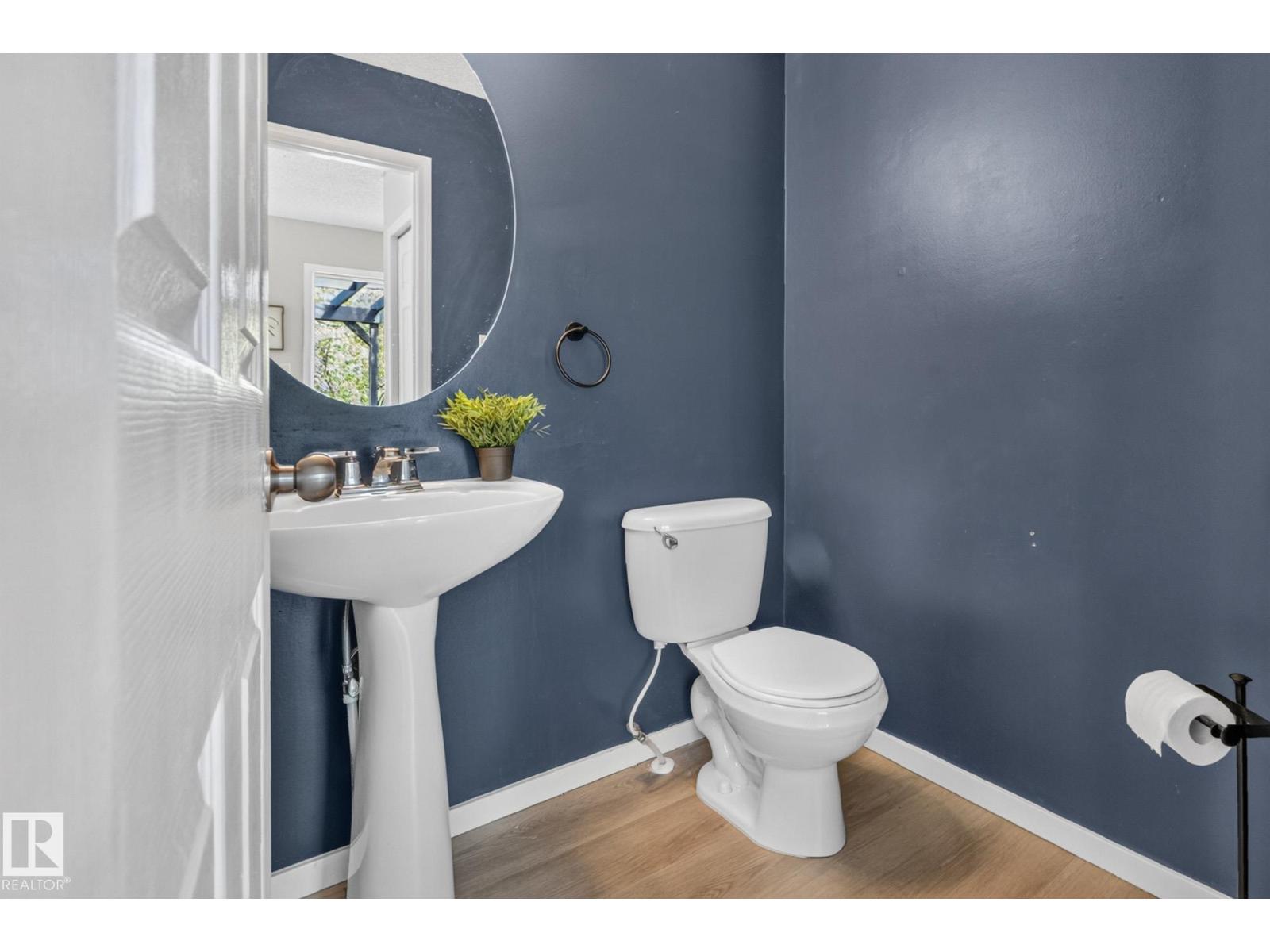 718 88A ST SW - 16