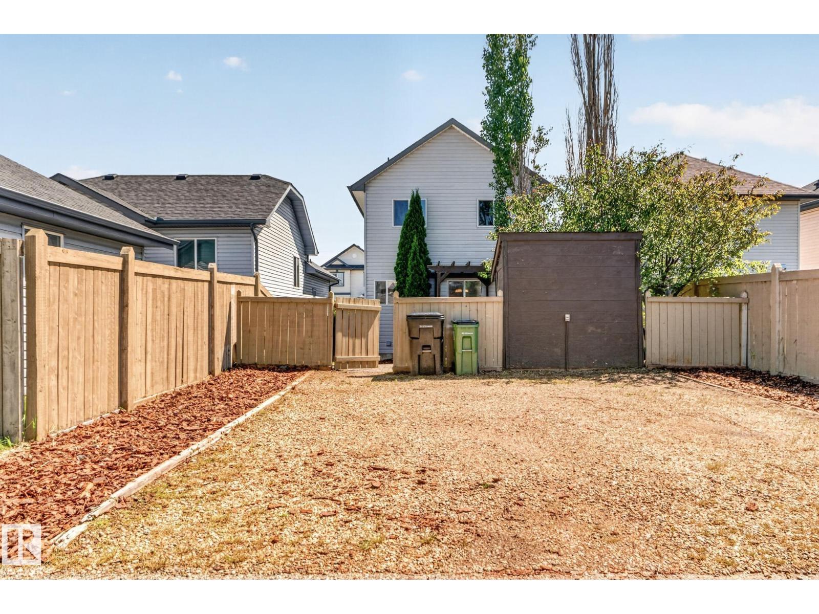 718 88A ST SW - 35