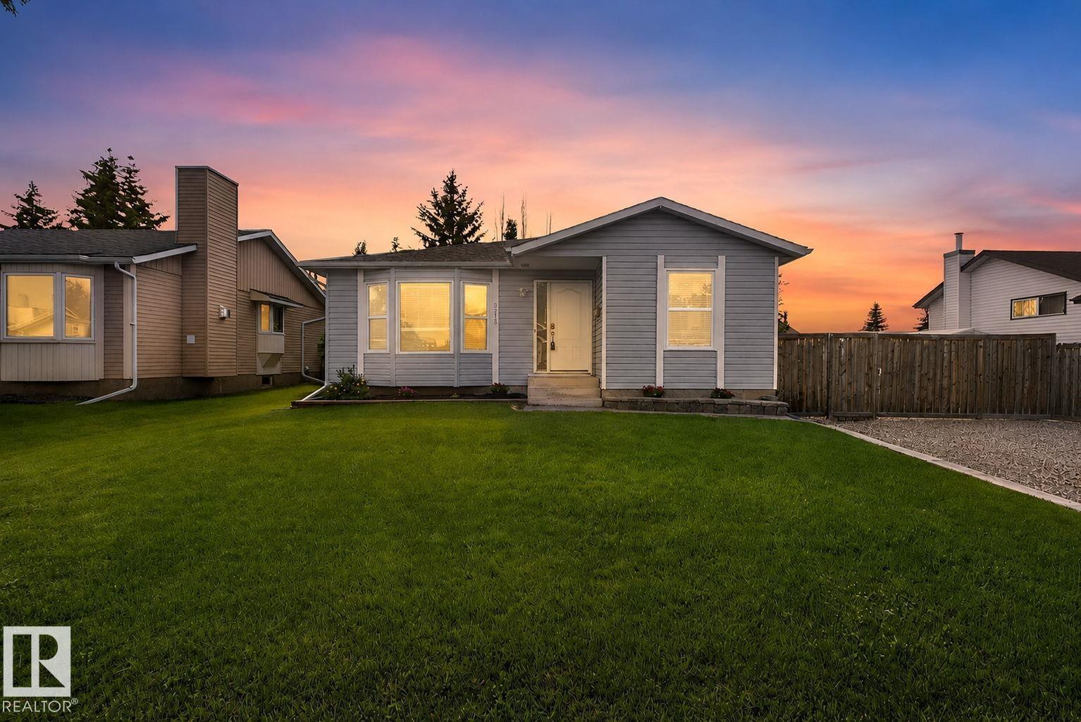 3218 41 ST - 1