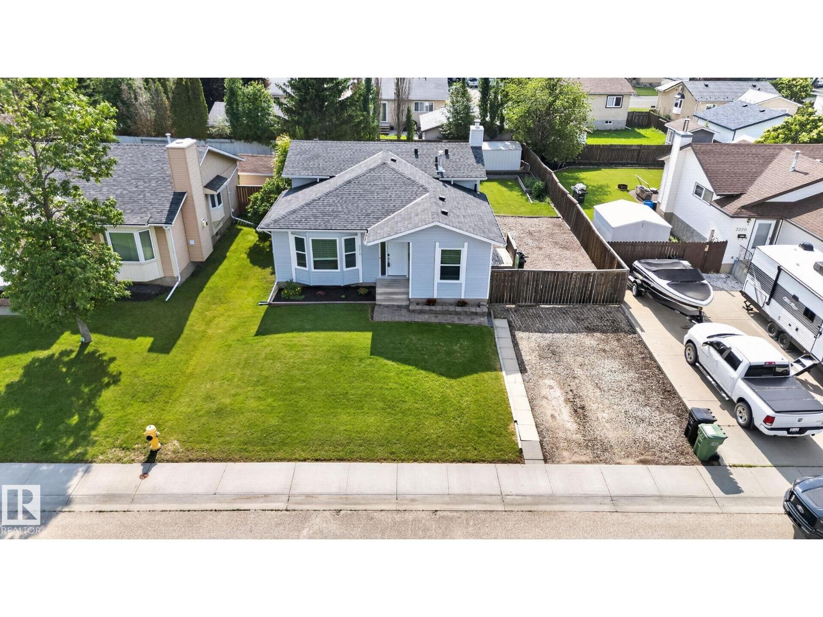 3218 41 ST - 2