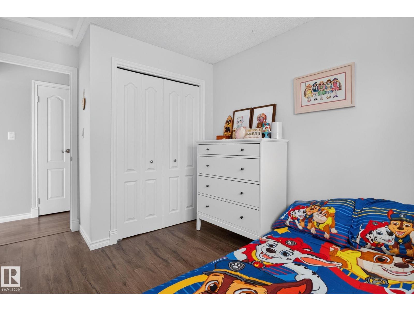 3218 41 ST - 20