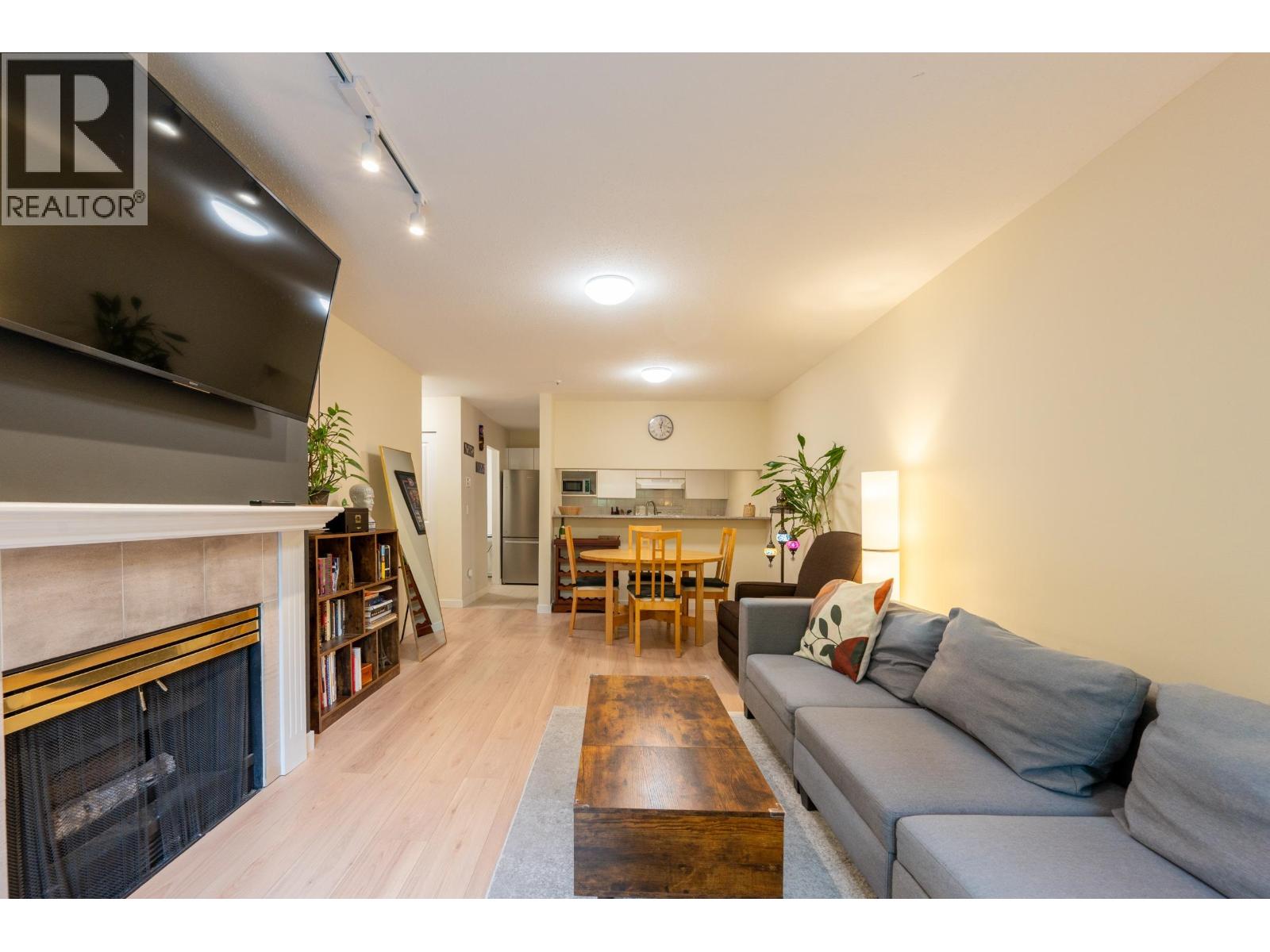 1 Bed, 1 Bath House for Sale in Vancouver – 1 1386 W 6TH AVENUE, Vancouver – MLS# R3142292 - Image 21