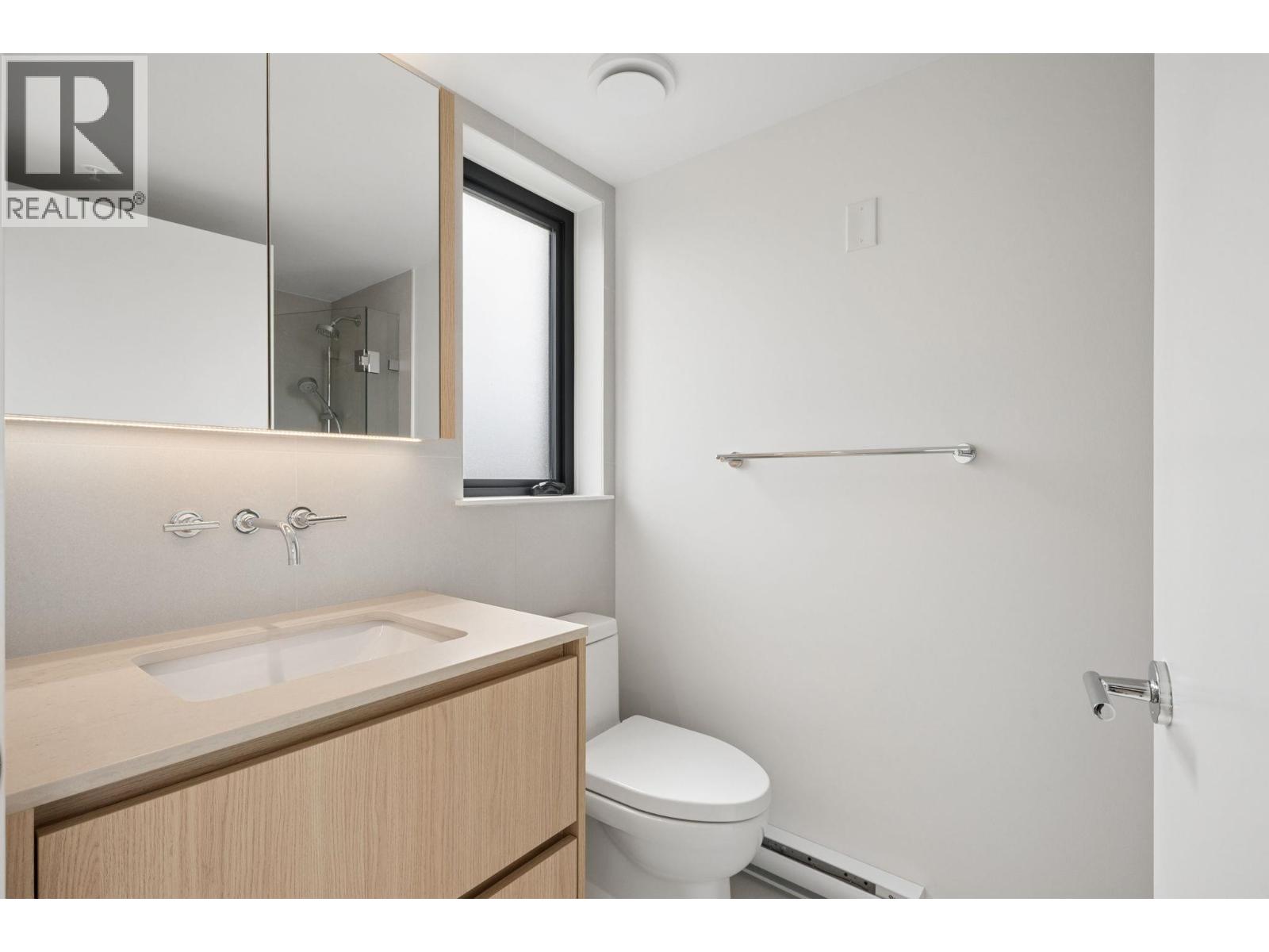 1 Bed, 2 Bath Apartment for Sale in Vancouver – 221 2820 NANAIMO STREET, Vancouver – MLS# R3142315 - Image 18