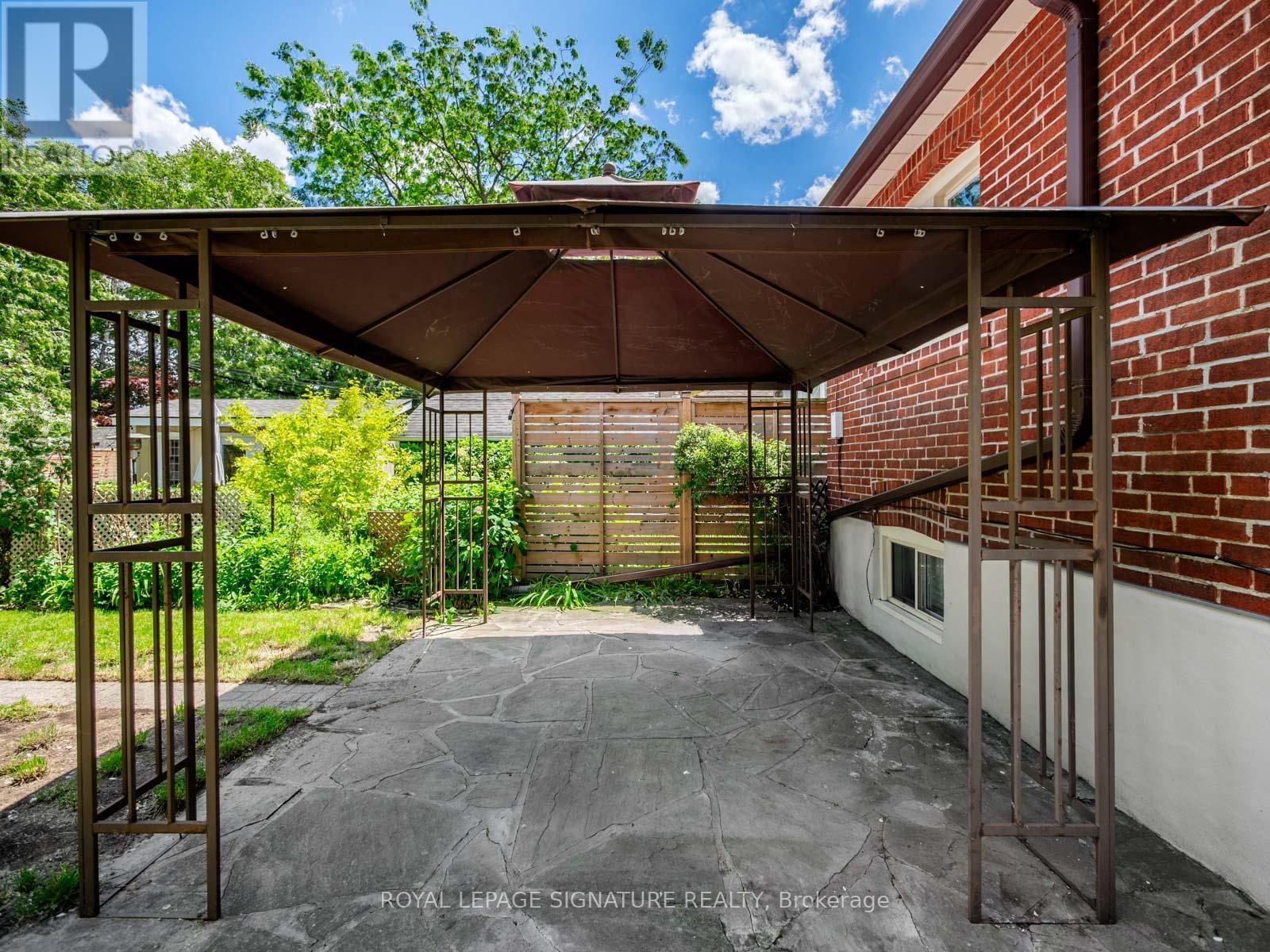 37 CHILTON ROAD - 35