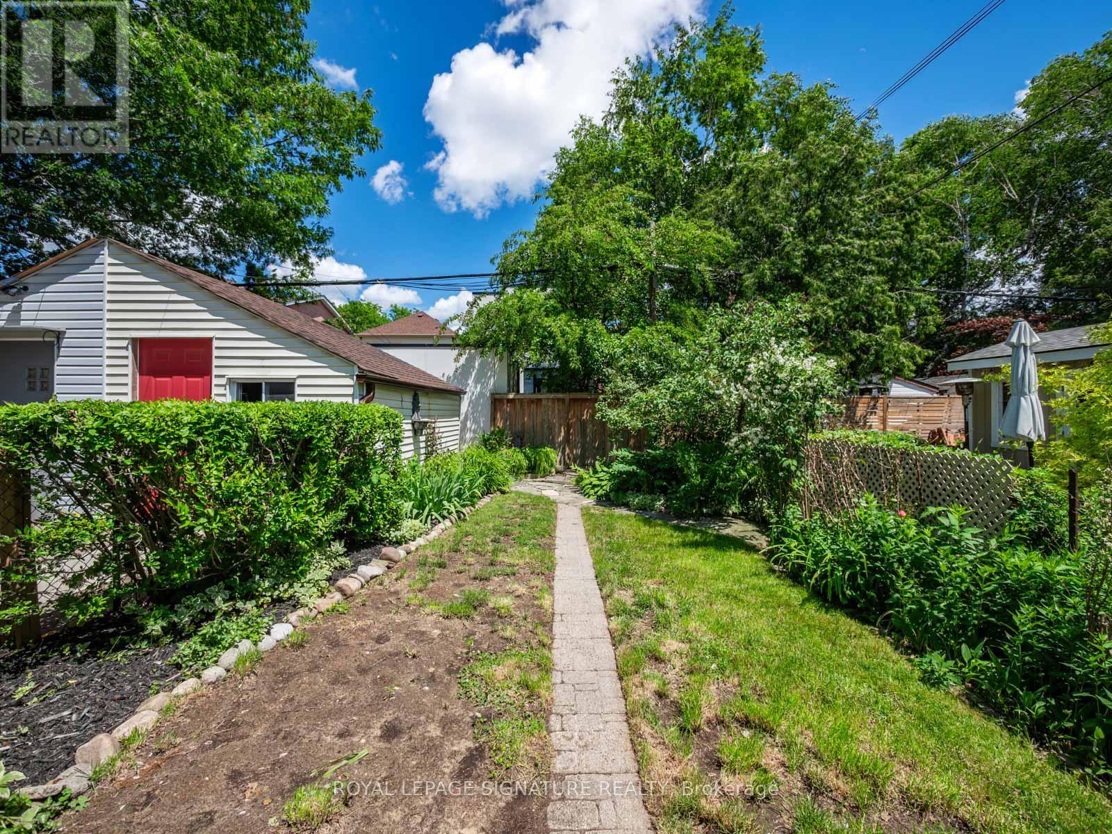 37 CHILTON ROAD - 37