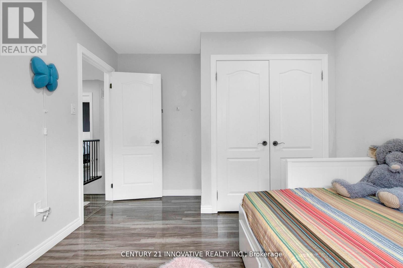 17 ARFIELD AVENUE NE - 25