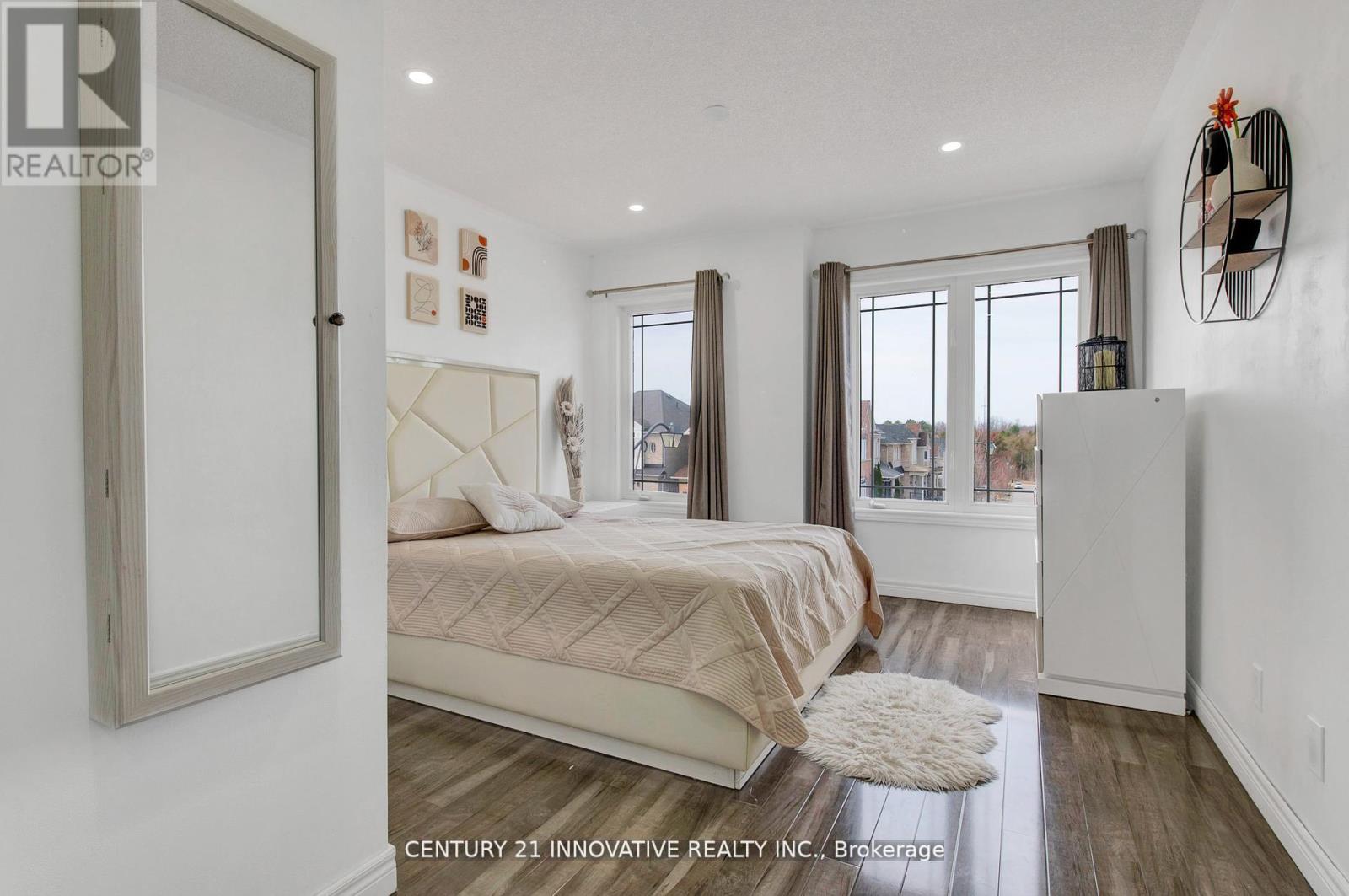 17 ARFIELD AVENUE NE - 27