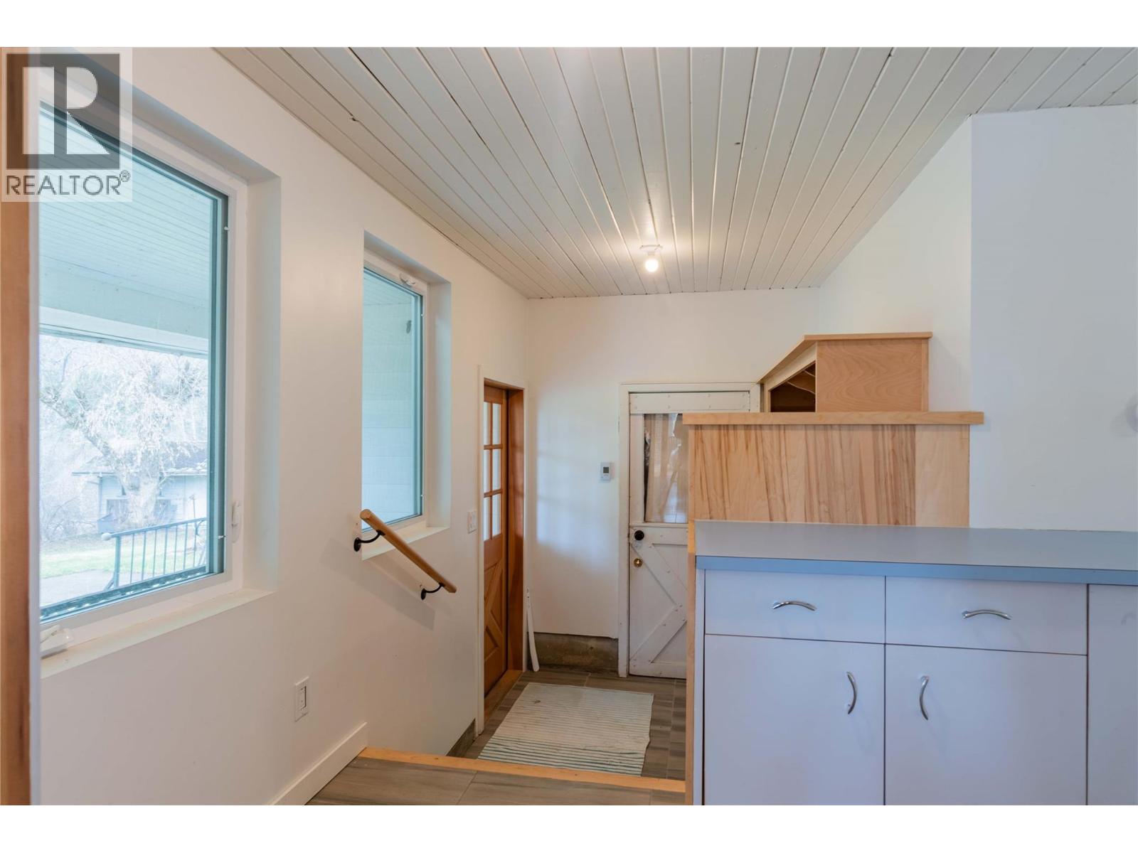 6943 KANIGAN Road - 18