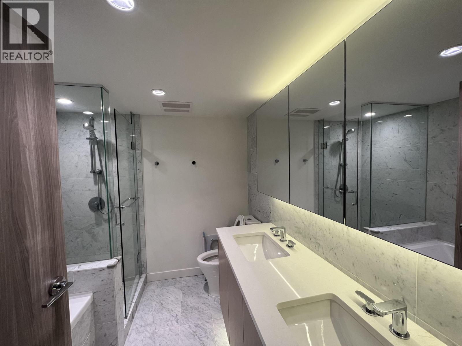 2 Bed, 3 Bath House for Rent in Vancouver – 8120 NUNAVUT, Vancouver – MLS# R3142305 - Image 8