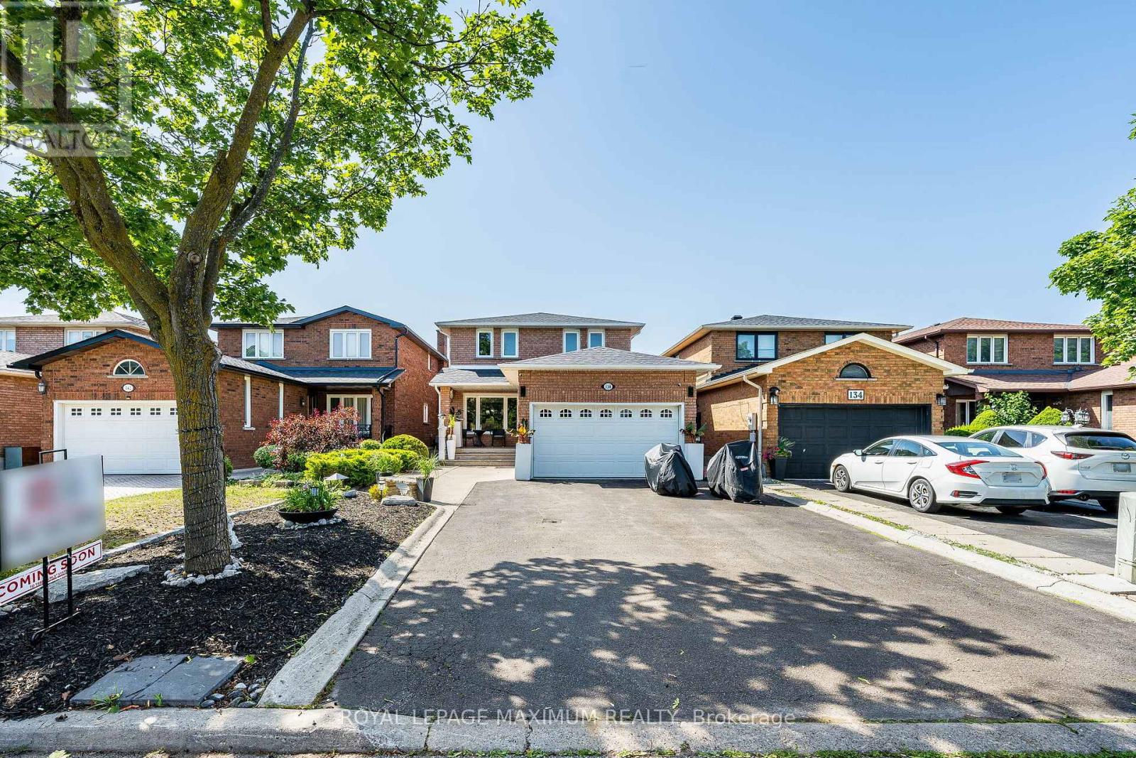 138 JACKMAN CRESCENT - 1
