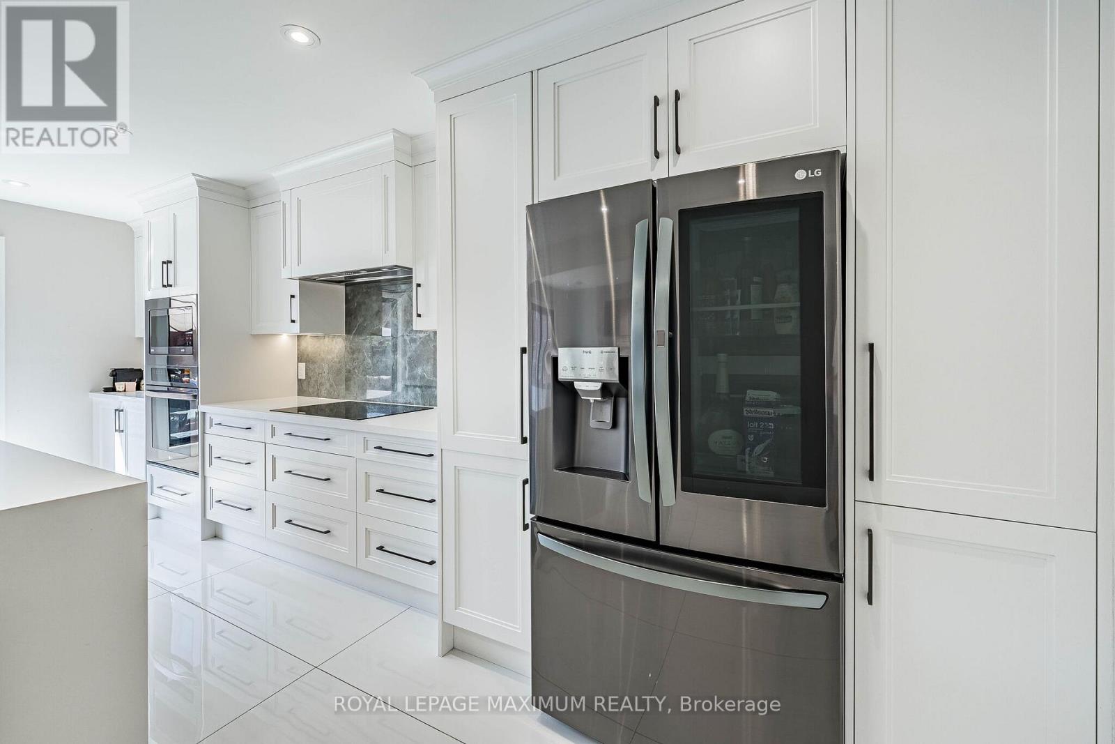 138 JACKMAN CRESCENT - 15
