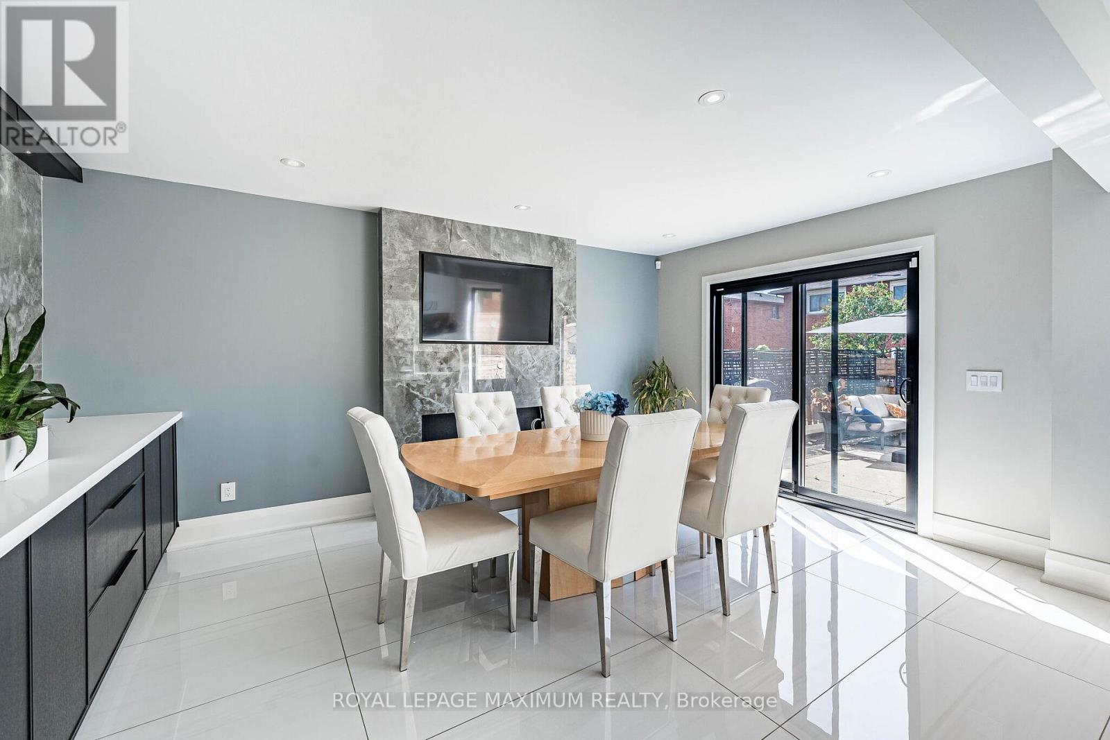 138 JACKMAN CRESCENT - 18