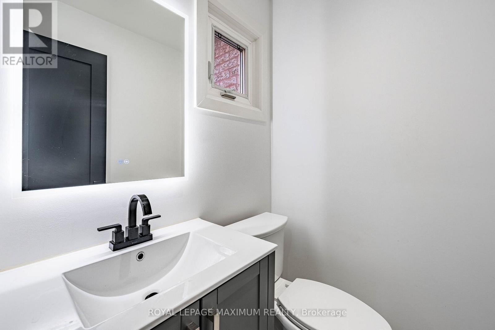 138 JACKMAN CRESCENT - 25