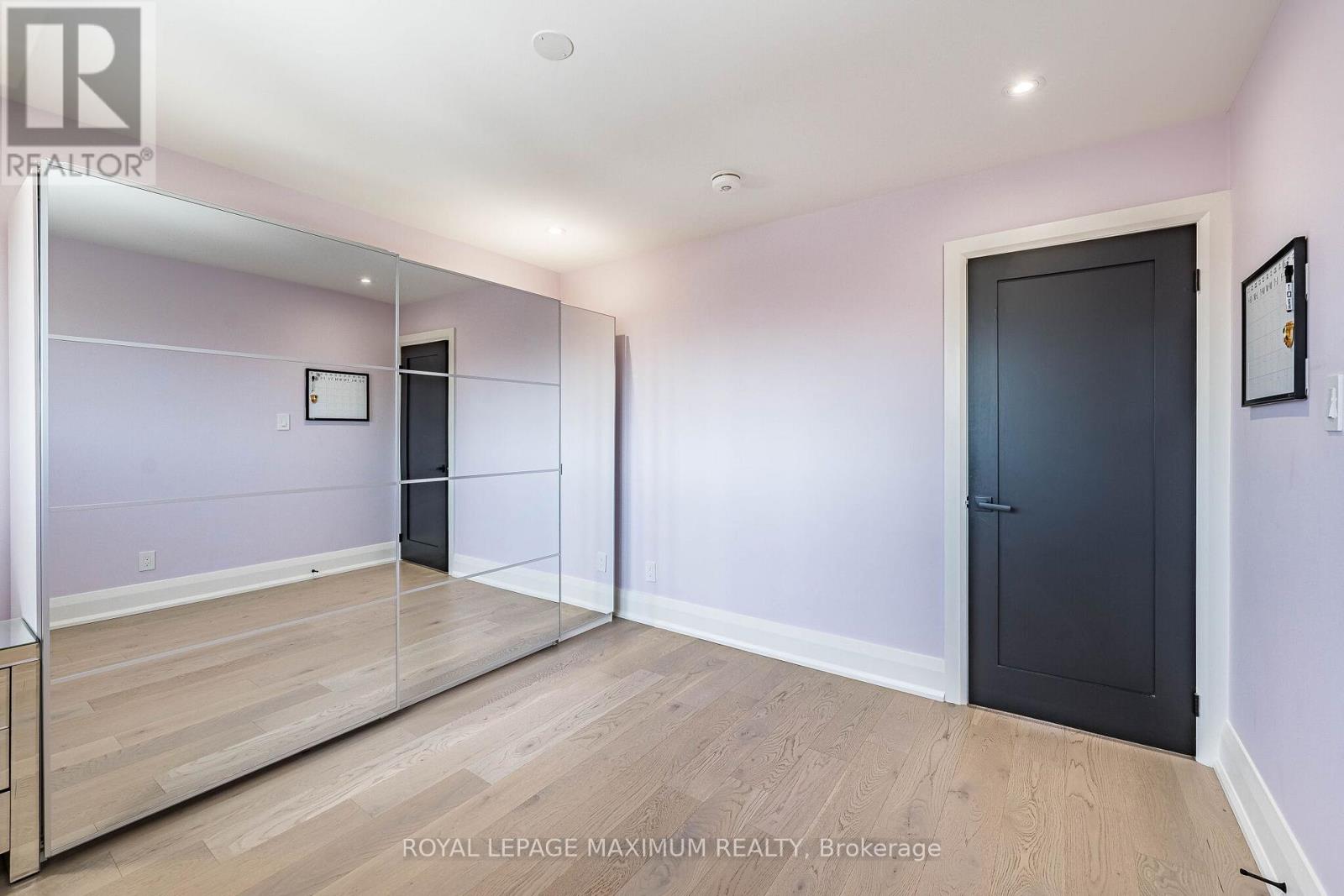 138 JACKMAN CRESCENT - 36