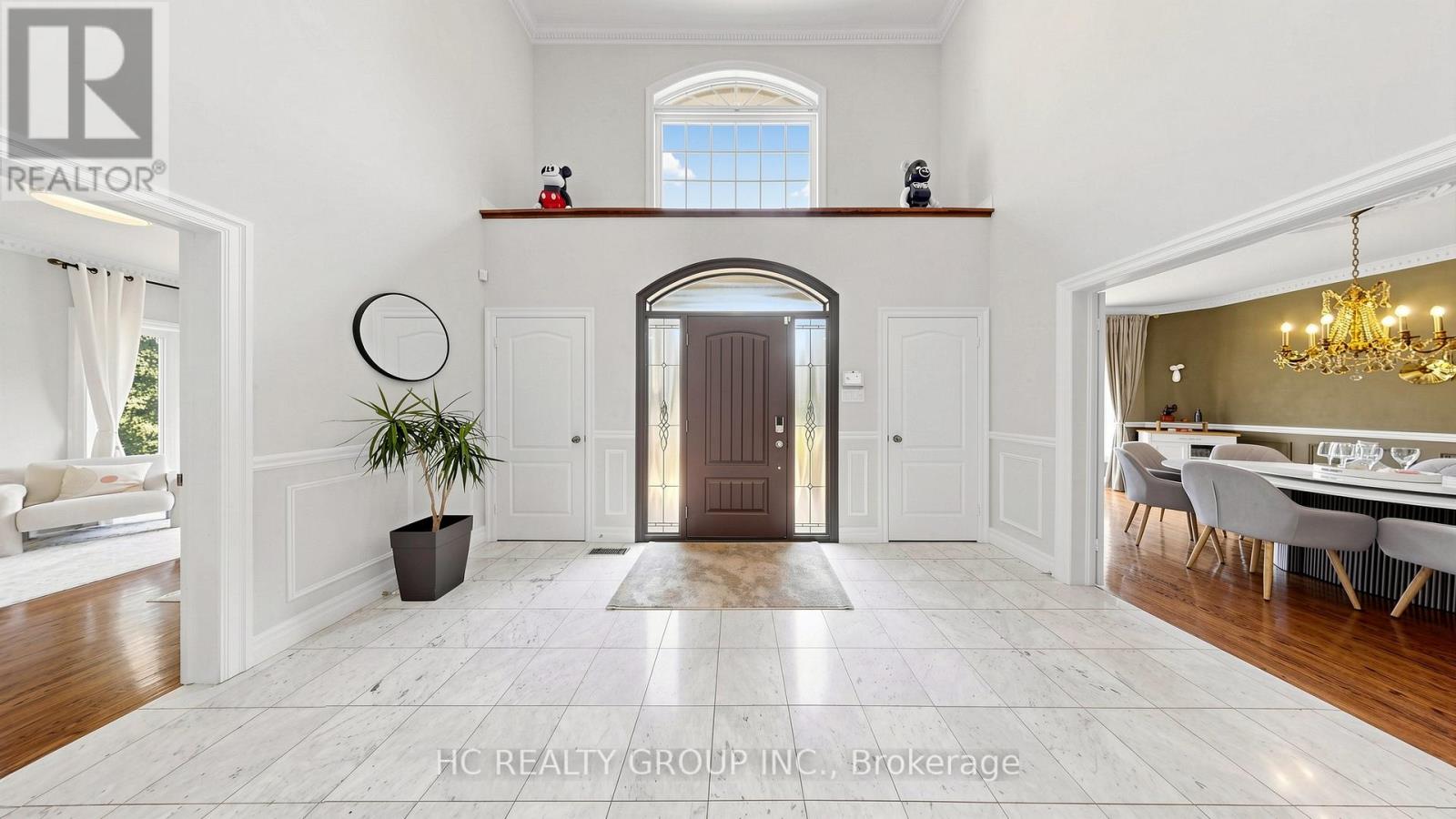 61 SHERRICK DRIVE - 18