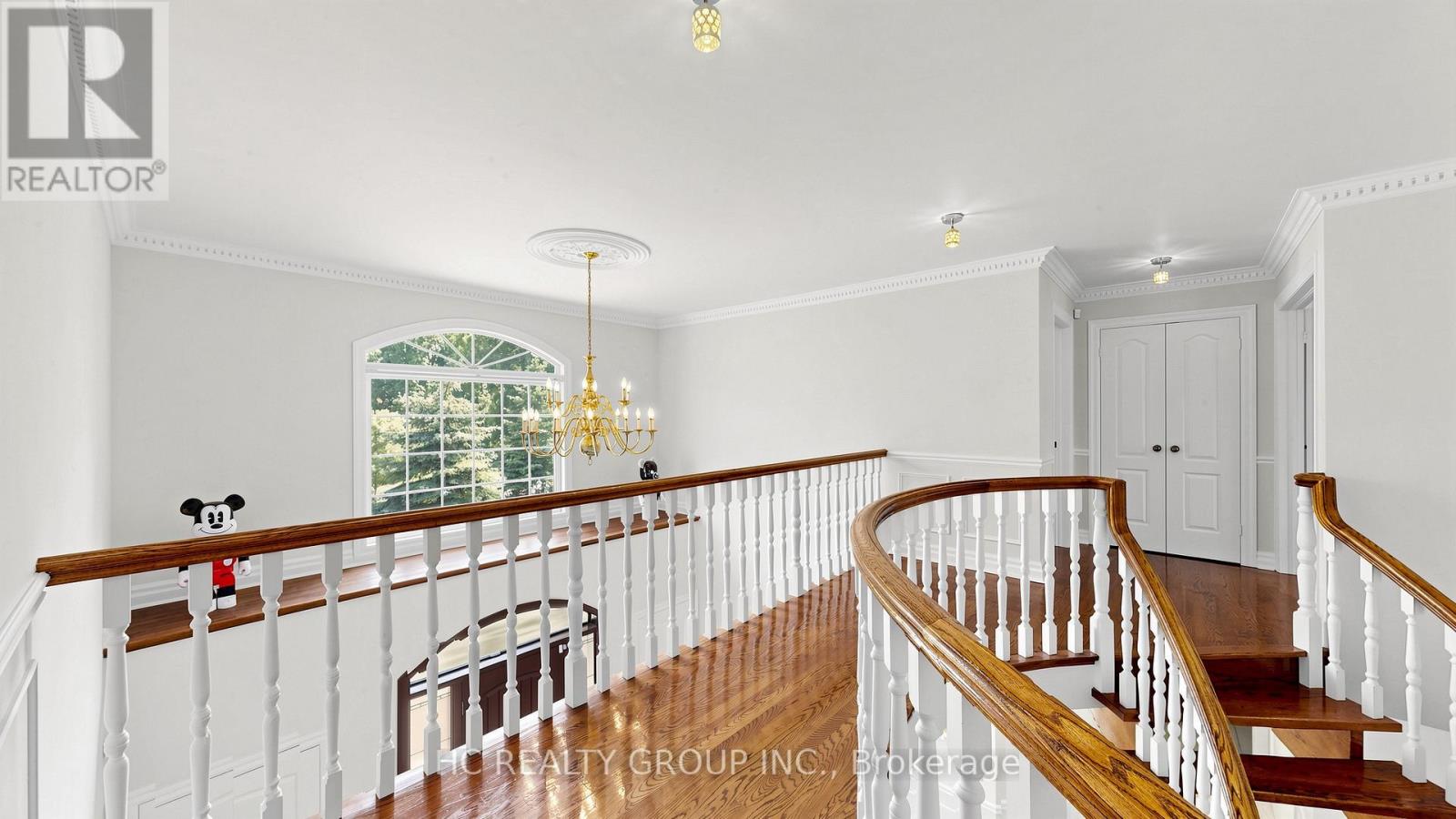61 SHERRICK DRIVE - 20