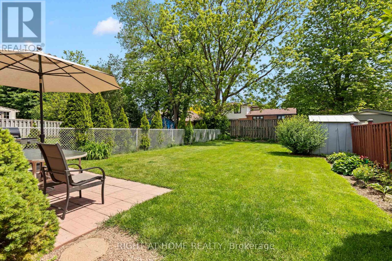 22 VINCENT CRESCENT - 31