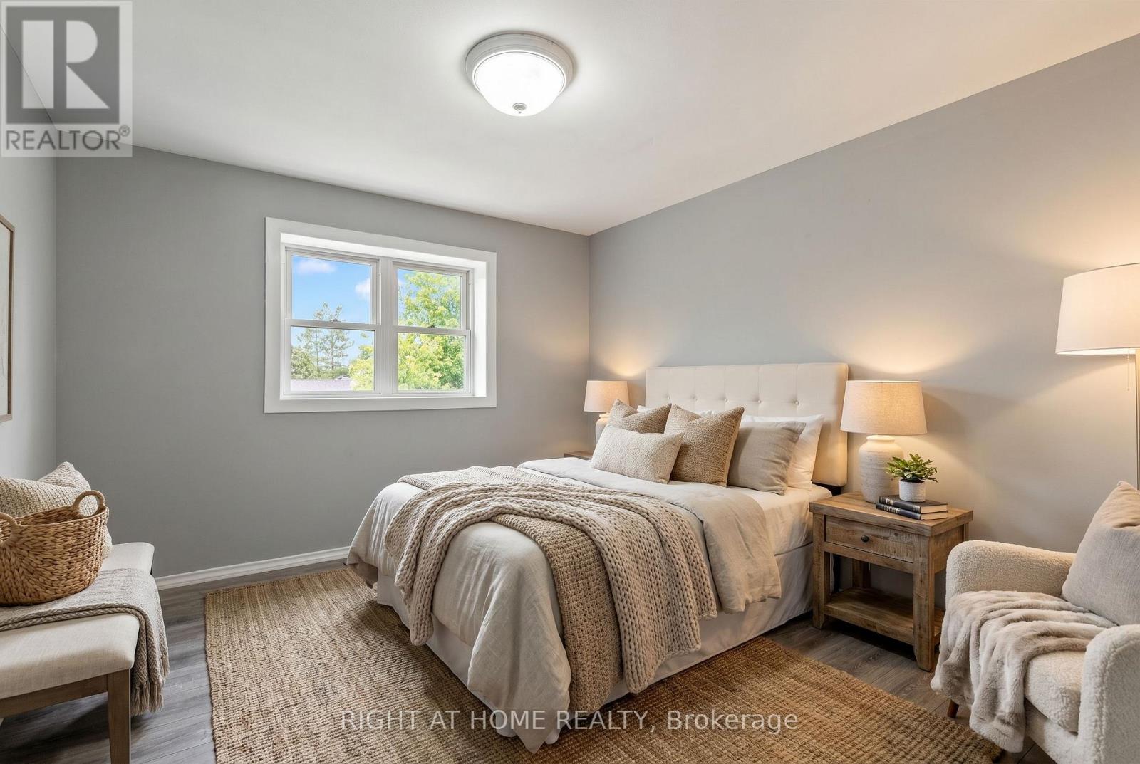 22 VINCENT CRESCENT - 37