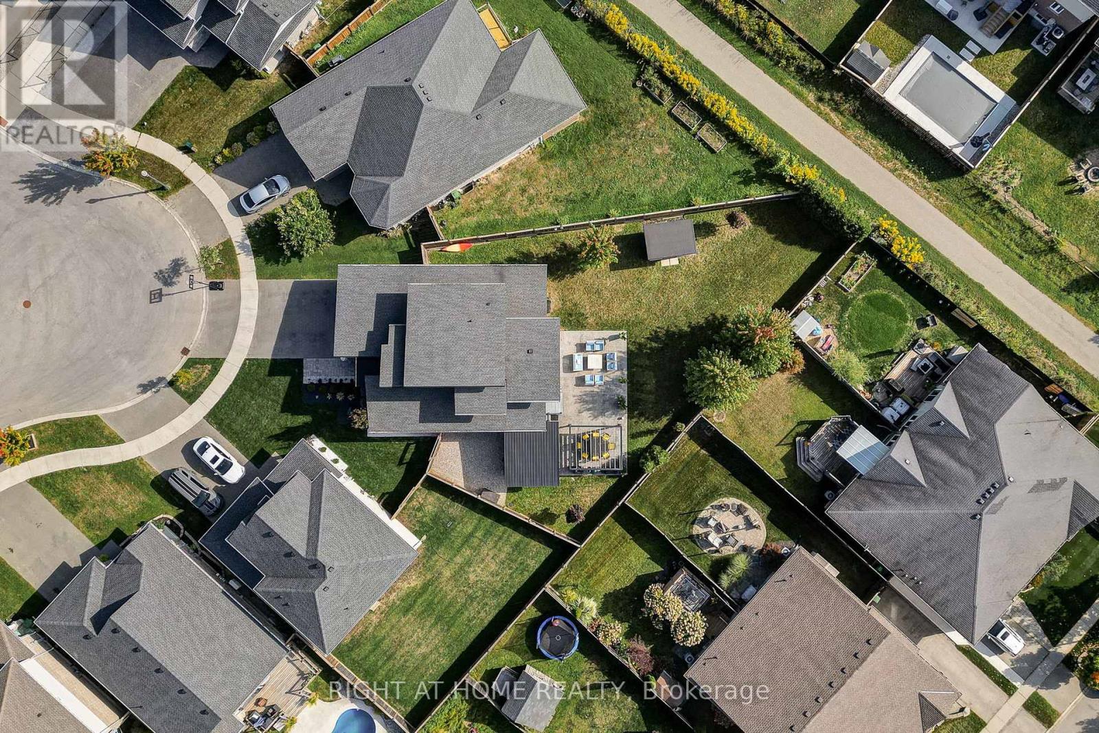28 MARTINGALE TERRACE - Image 11