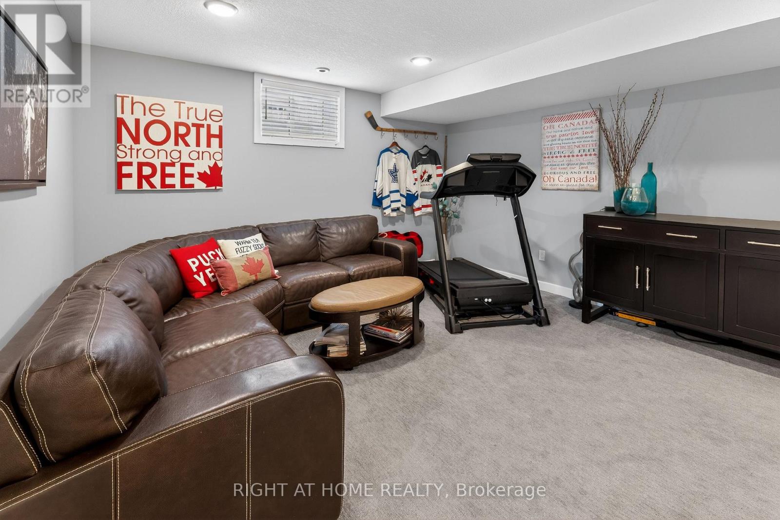 28 MARTINGALE TERRACE - Image 44