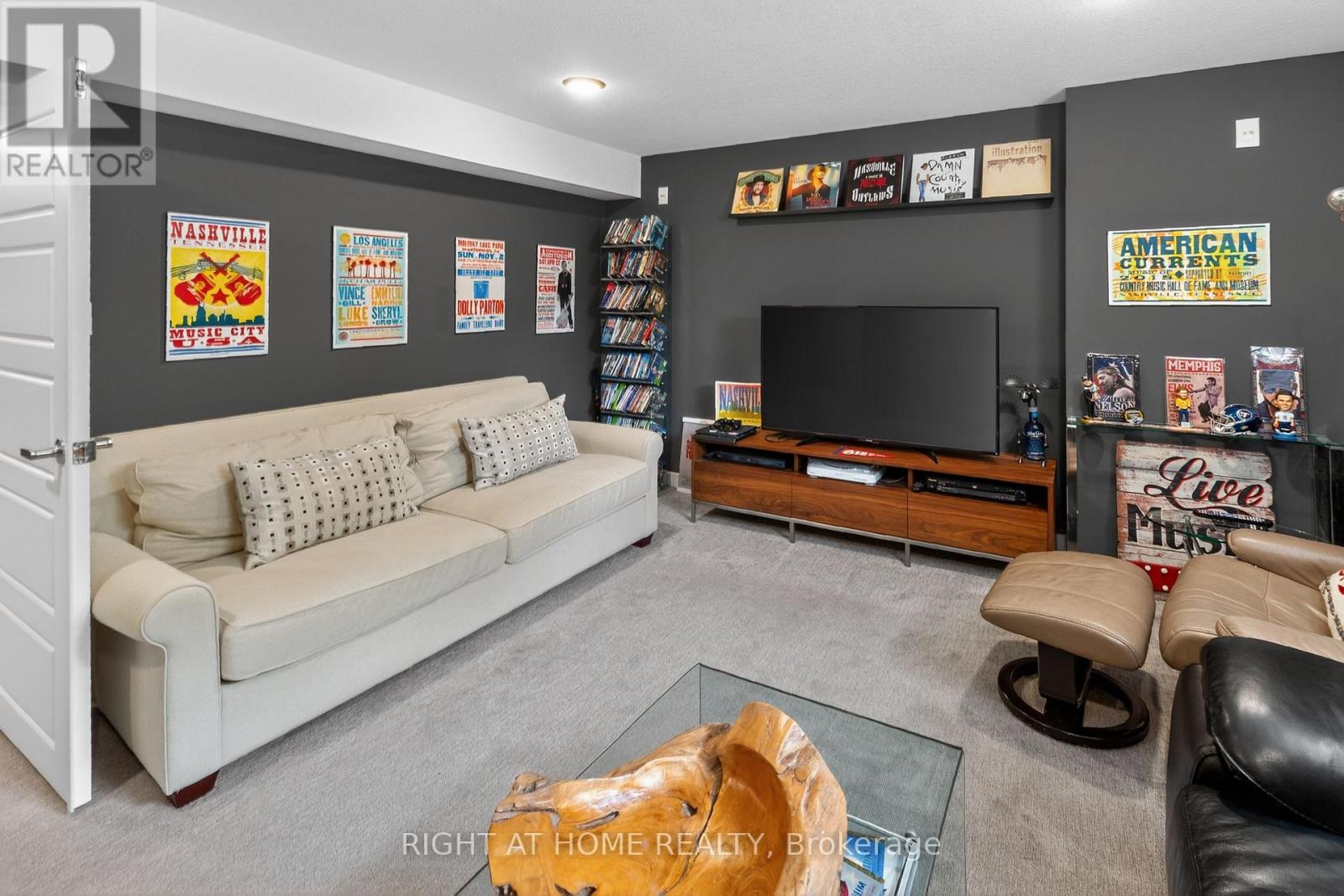 28 MARTINGALE TERRACE - Image 47