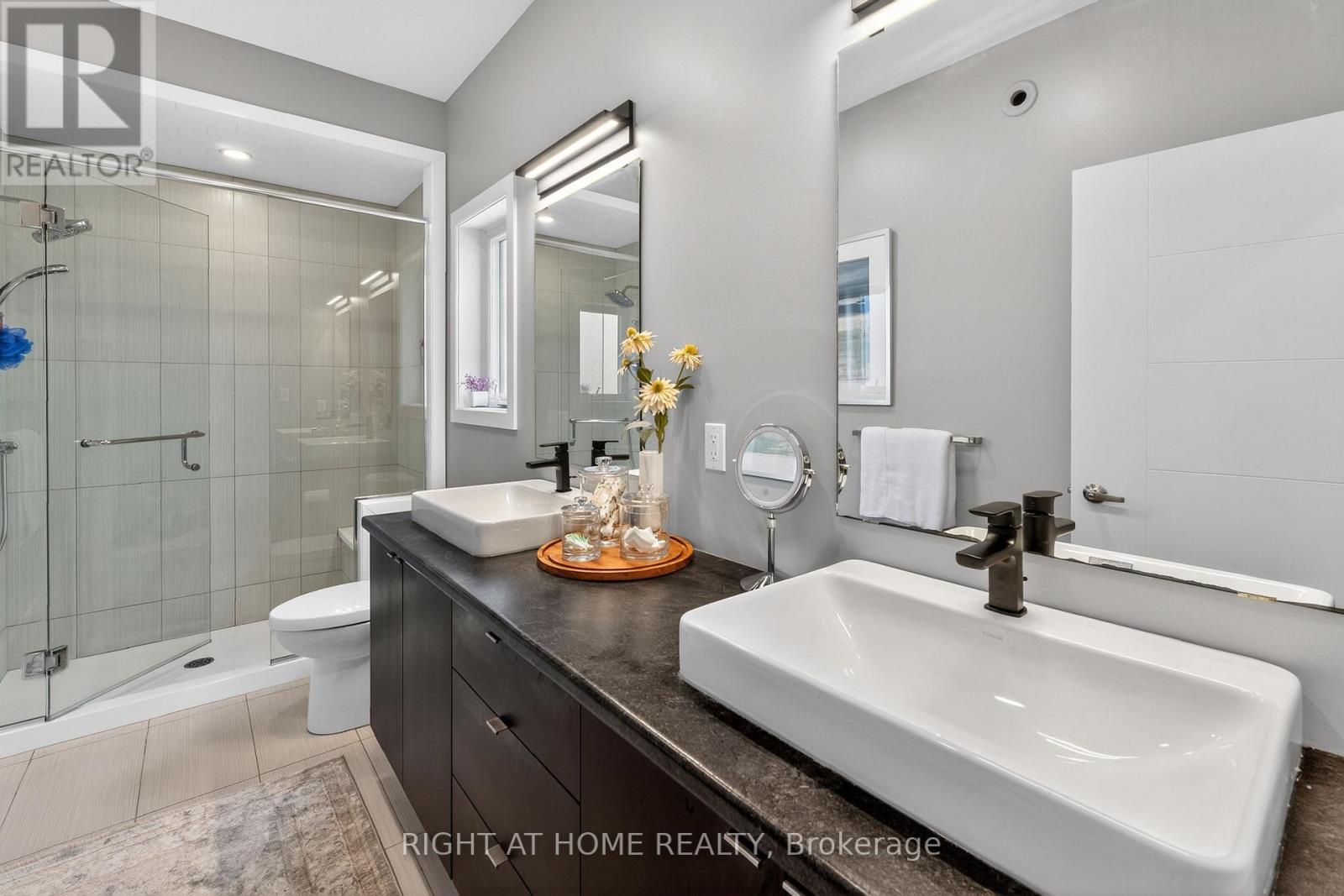 28 MARTINGALE TERRACE - Image 35