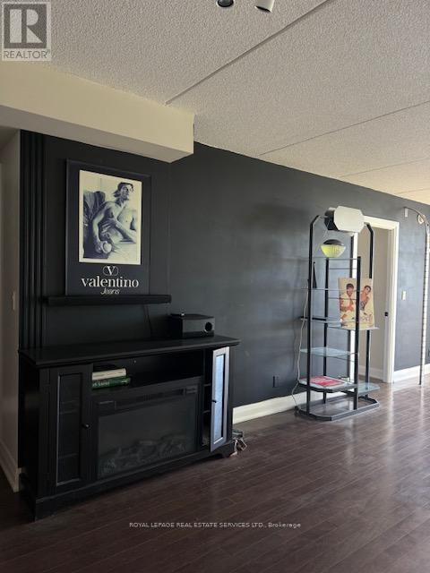 #709 2737 KEELE STREET - 15