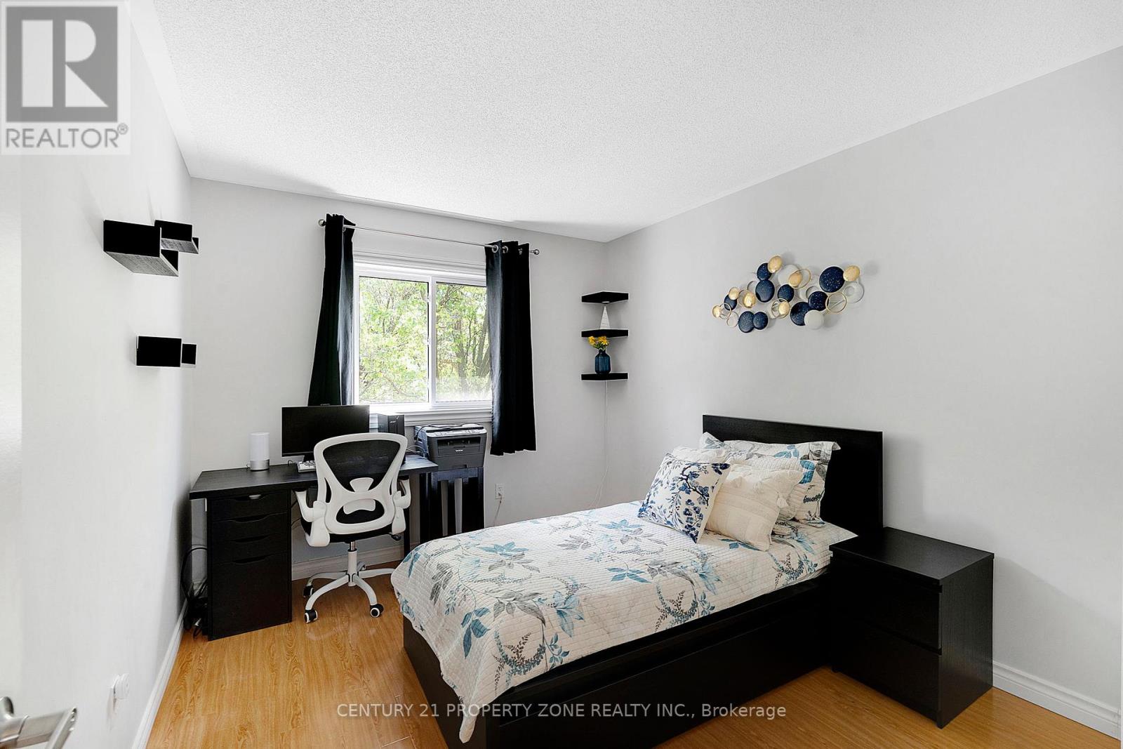 #40 5659 GLEN ERIN DRIVE - 15