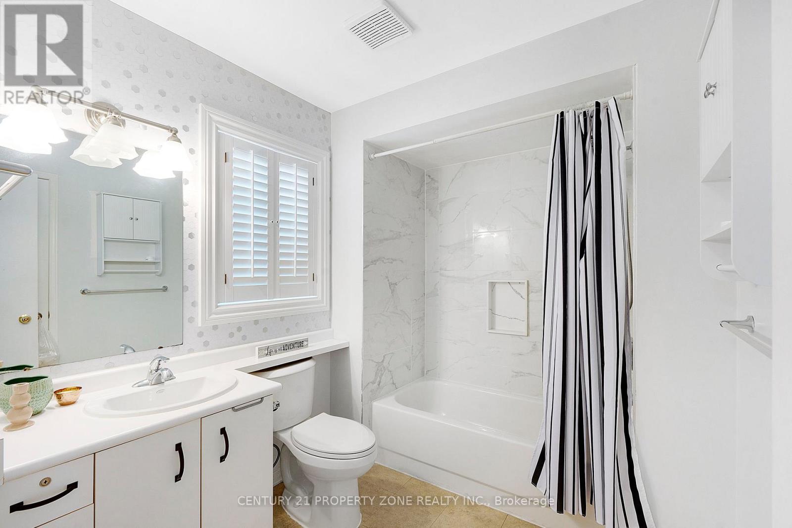 #40 5659 GLEN ERIN DRIVE - 17
