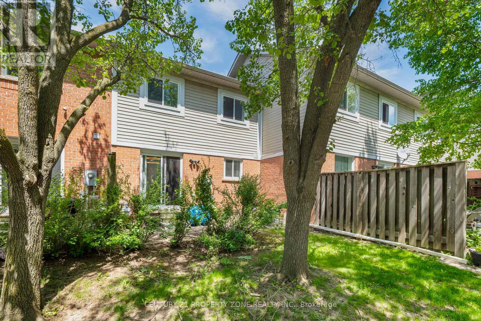 #40 5659 GLEN ERIN DRIVE - 23
