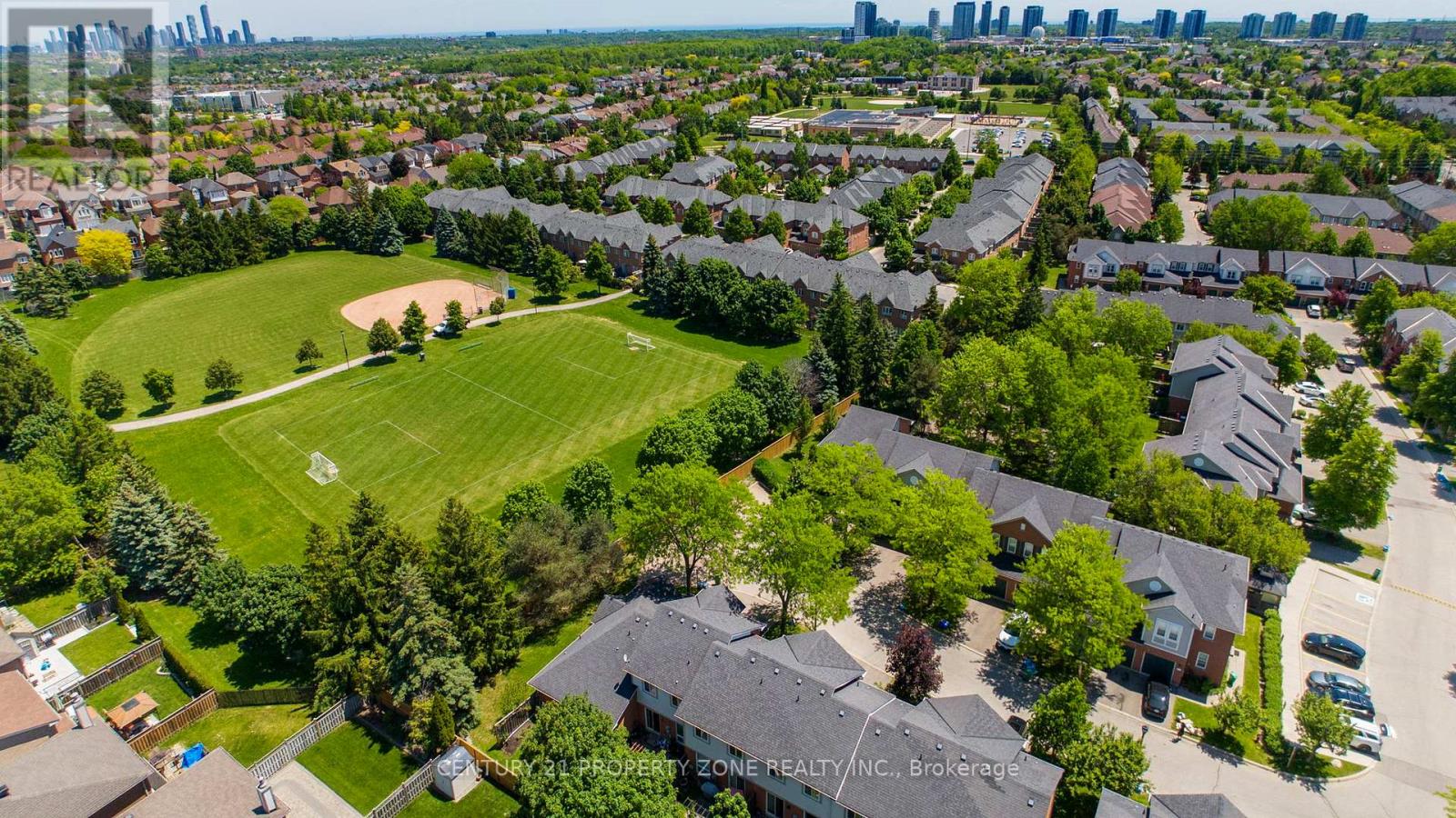 #40 5659 GLEN ERIN DRIVE - 27