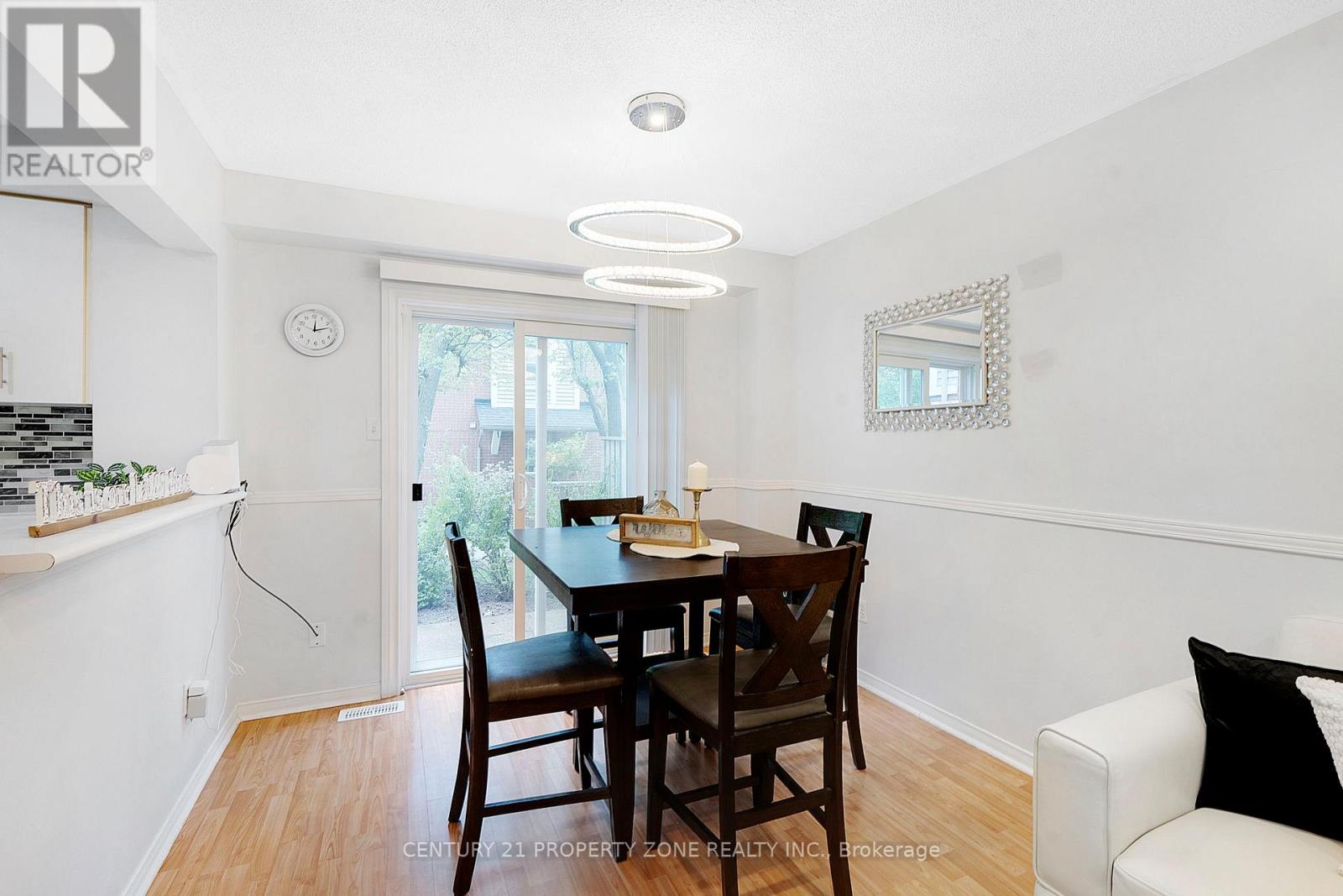 #40 5659 GLEN ERIN DRIVE - 9