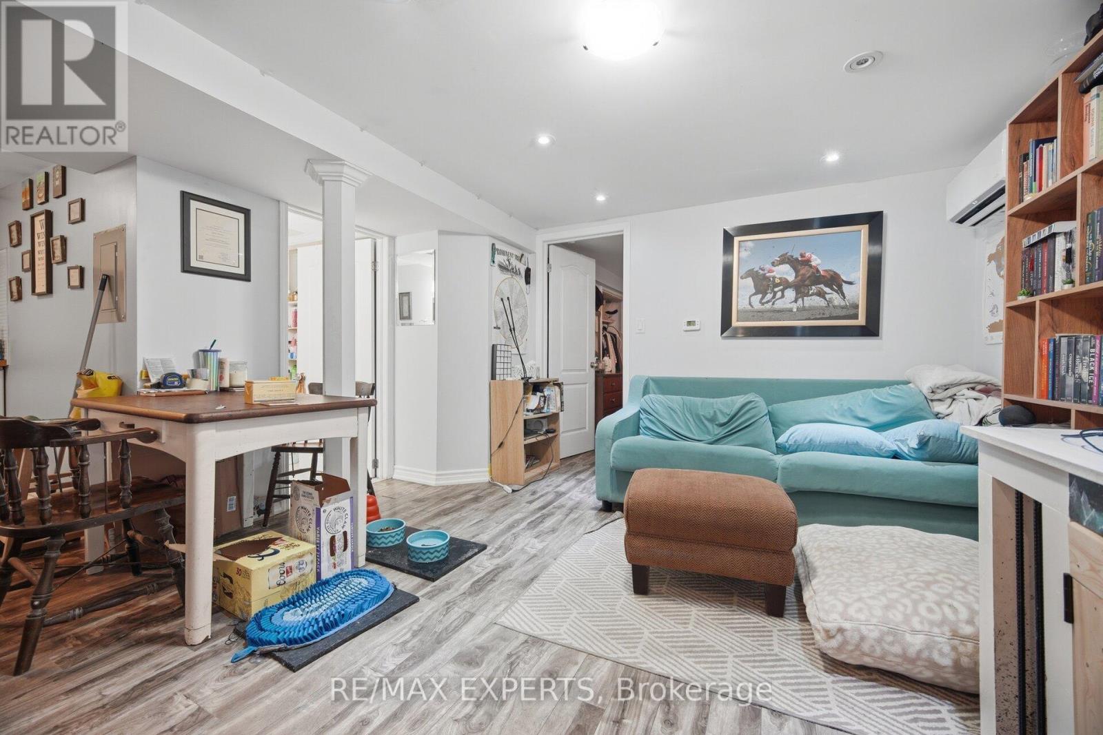 3 MAPLE AVENUE - 29