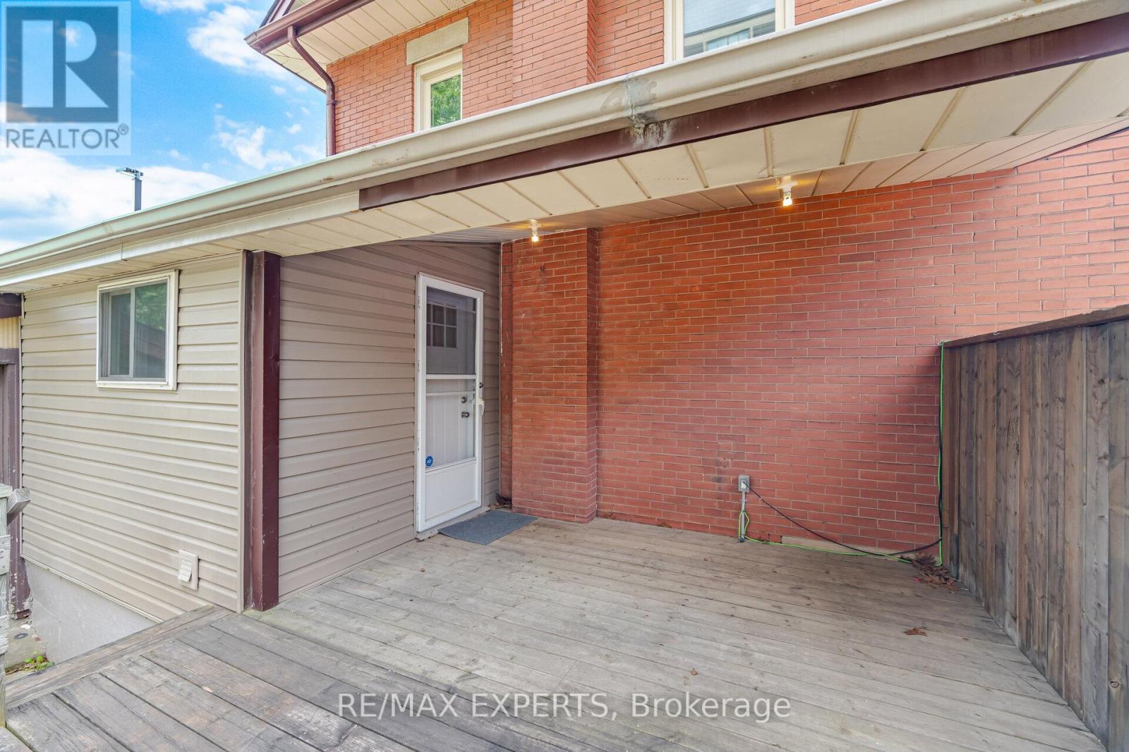 3 MAPLE AVENUE - 36
