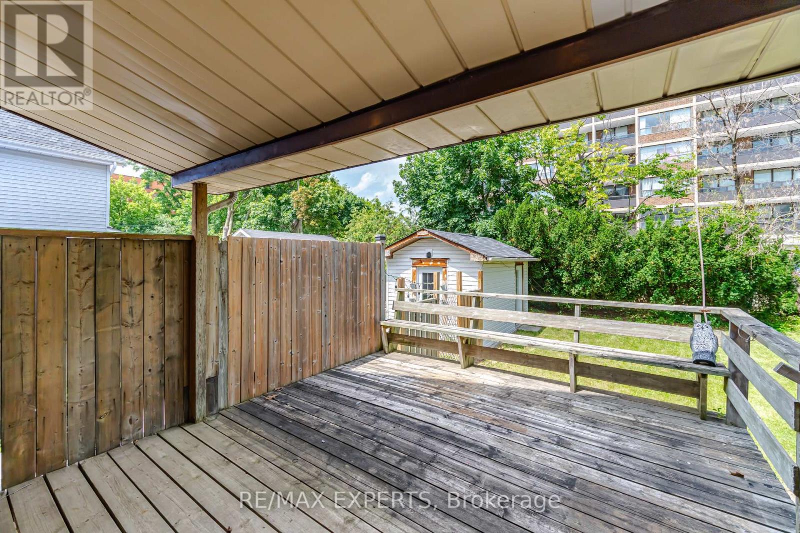 3 MAPLE AVENUE - 38