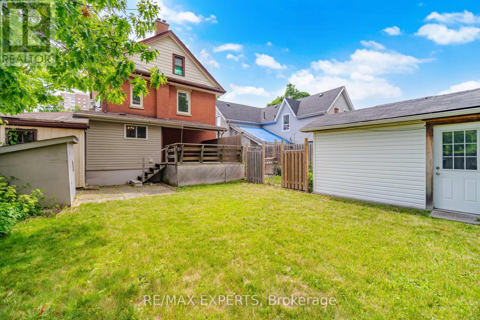 3 MAPLE AVENUE - 41