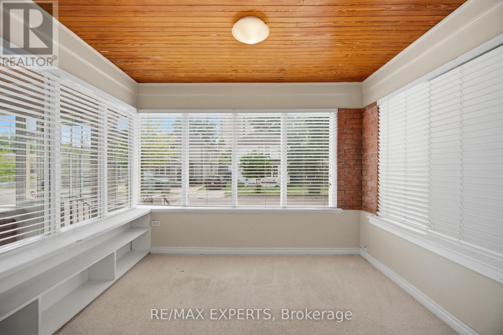 3 MAPLE AVENUE - 6
