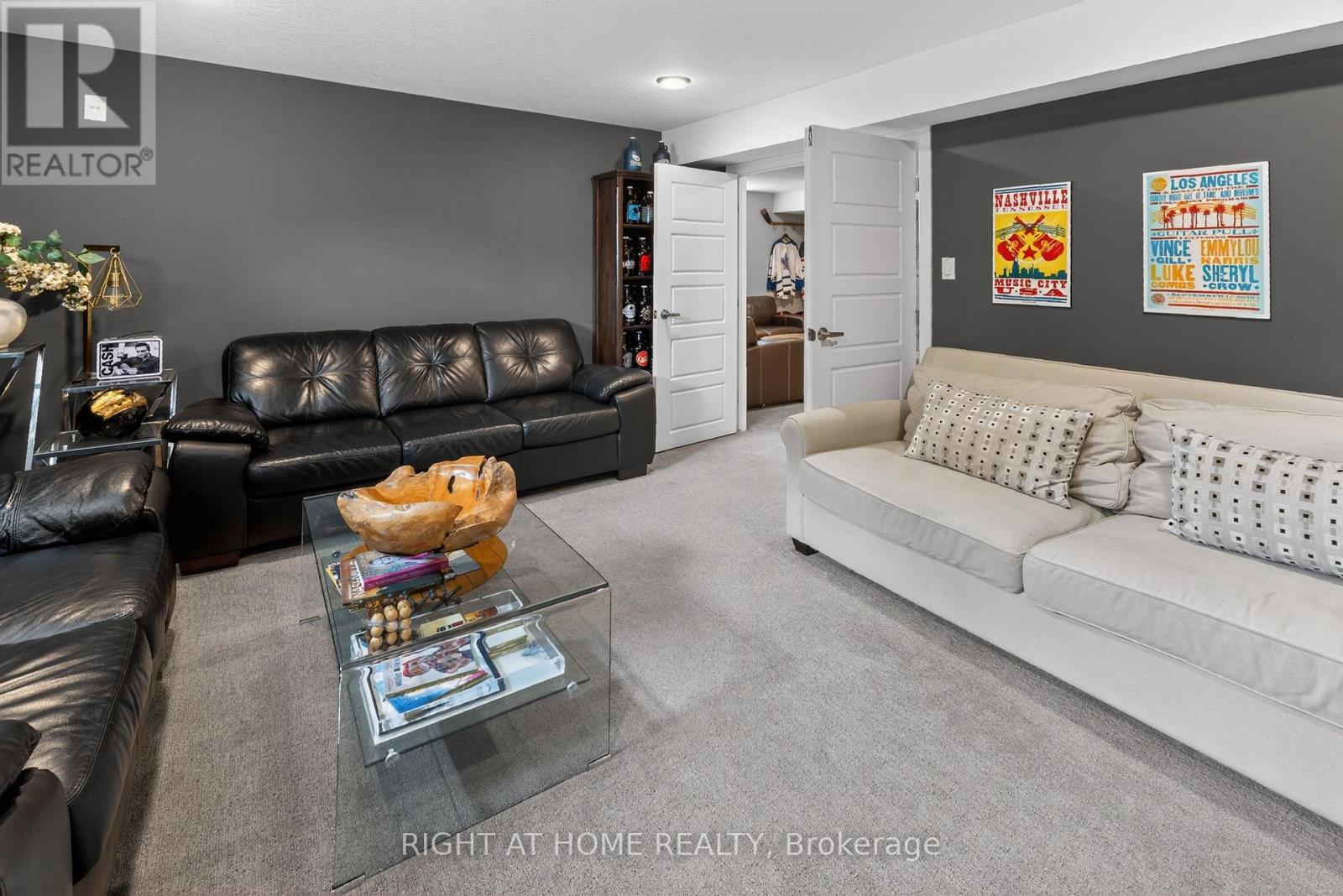 28 MARTINGALE TERRACE - Image 43