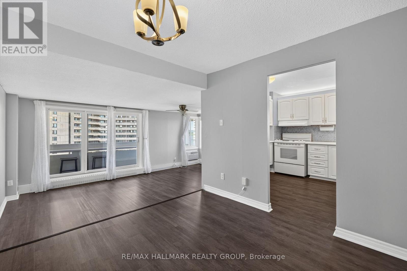 907 – 1081 AMBLESIDE DRIVE, Ottawa. Luxury613. By Peter Sagos - Image 4