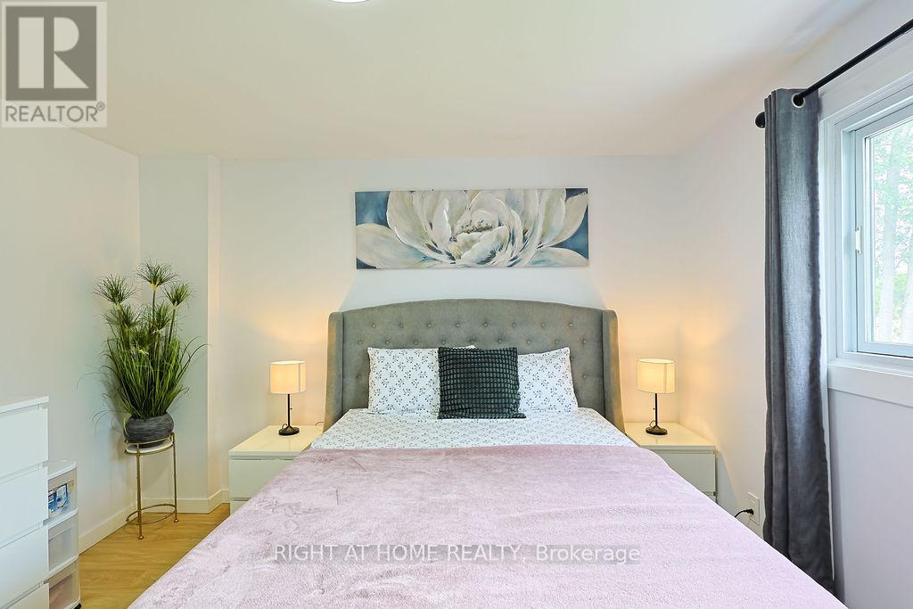 208 ADMIRAL DRIVE - Image 20