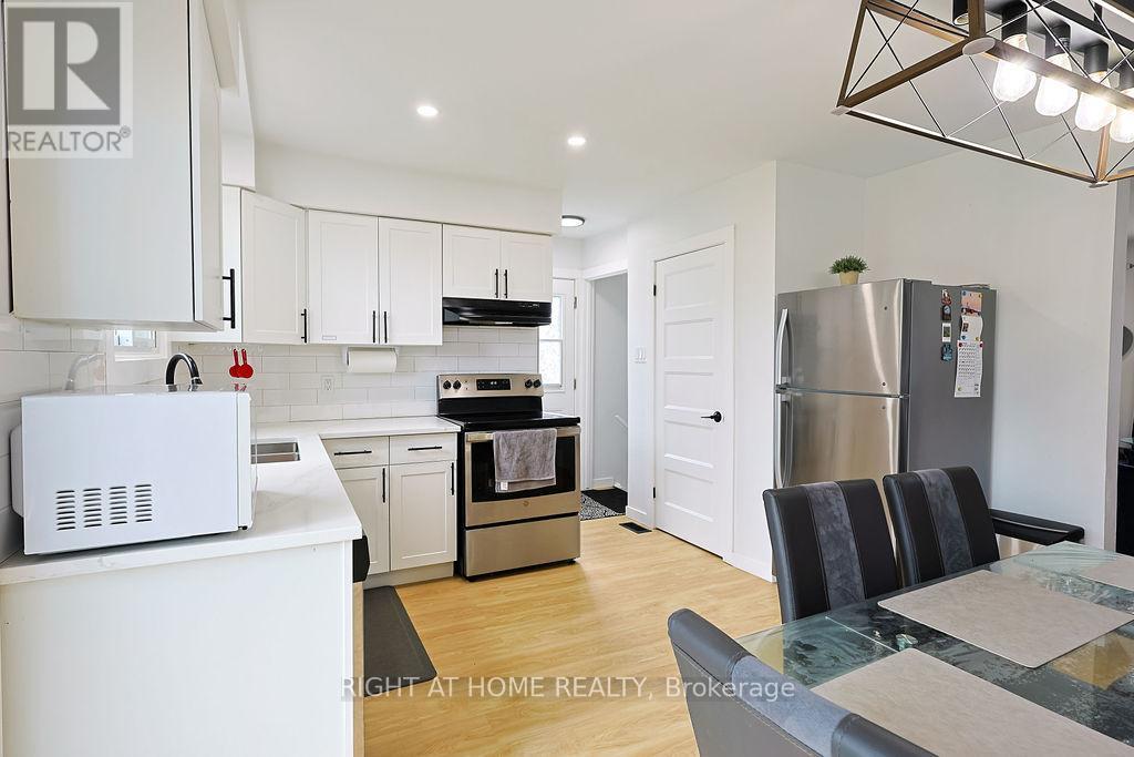 208 ADMIRAL DRIVE - Image 12