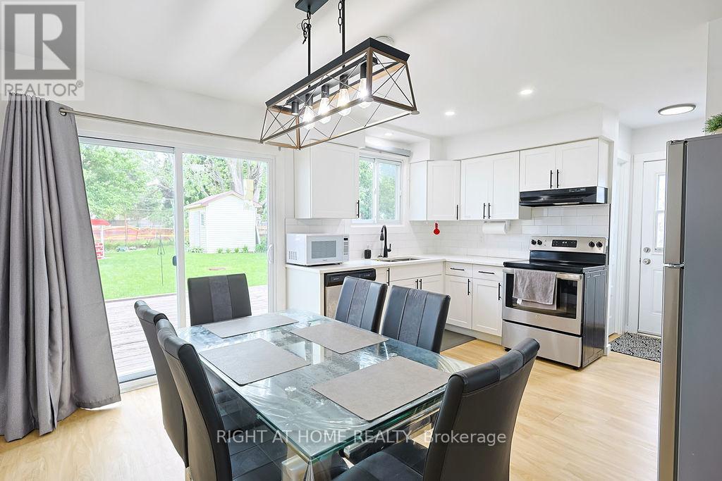 208 ADMIRAL DRIVE - 13