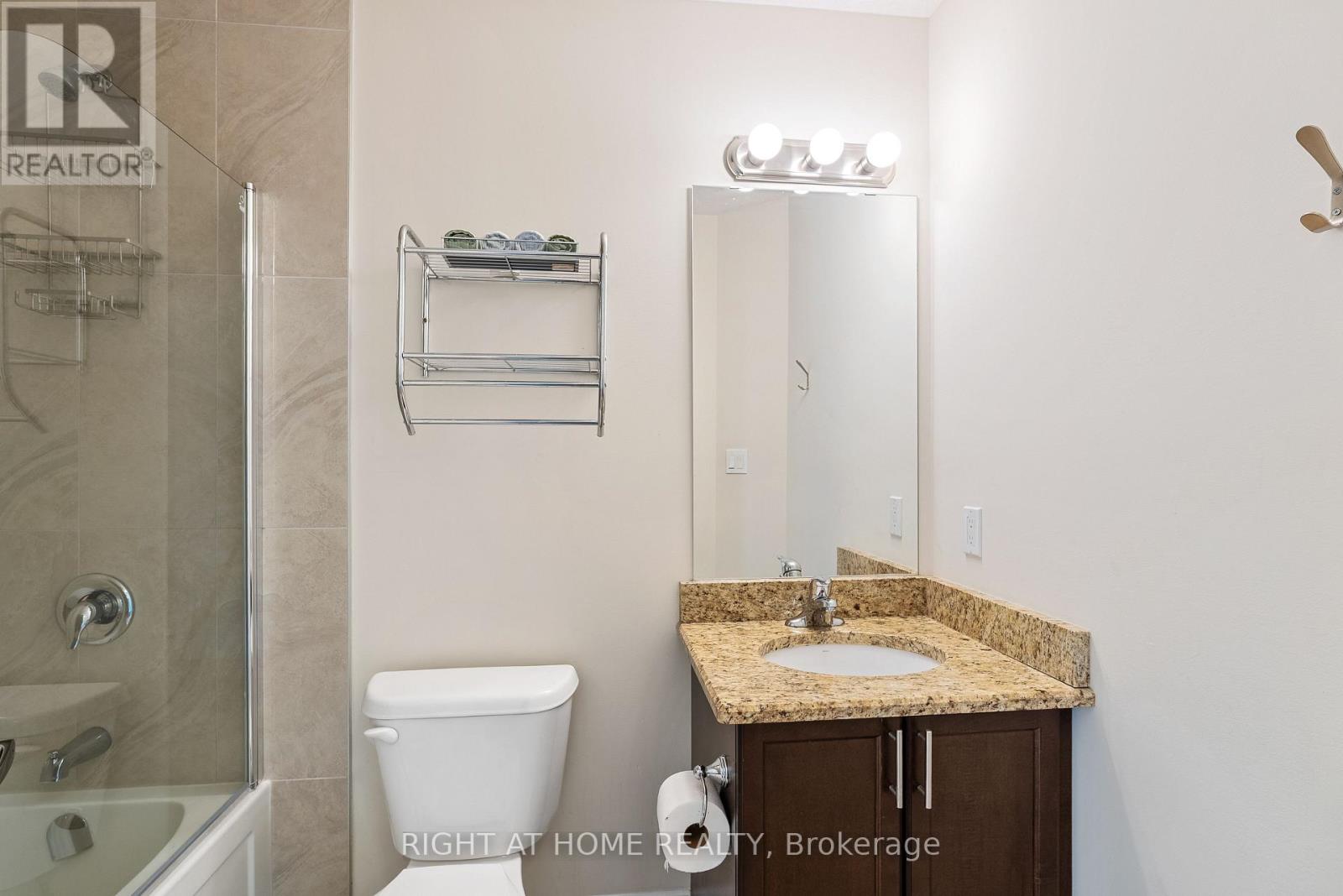 878 ZAIFMAN CIRCLE - 36