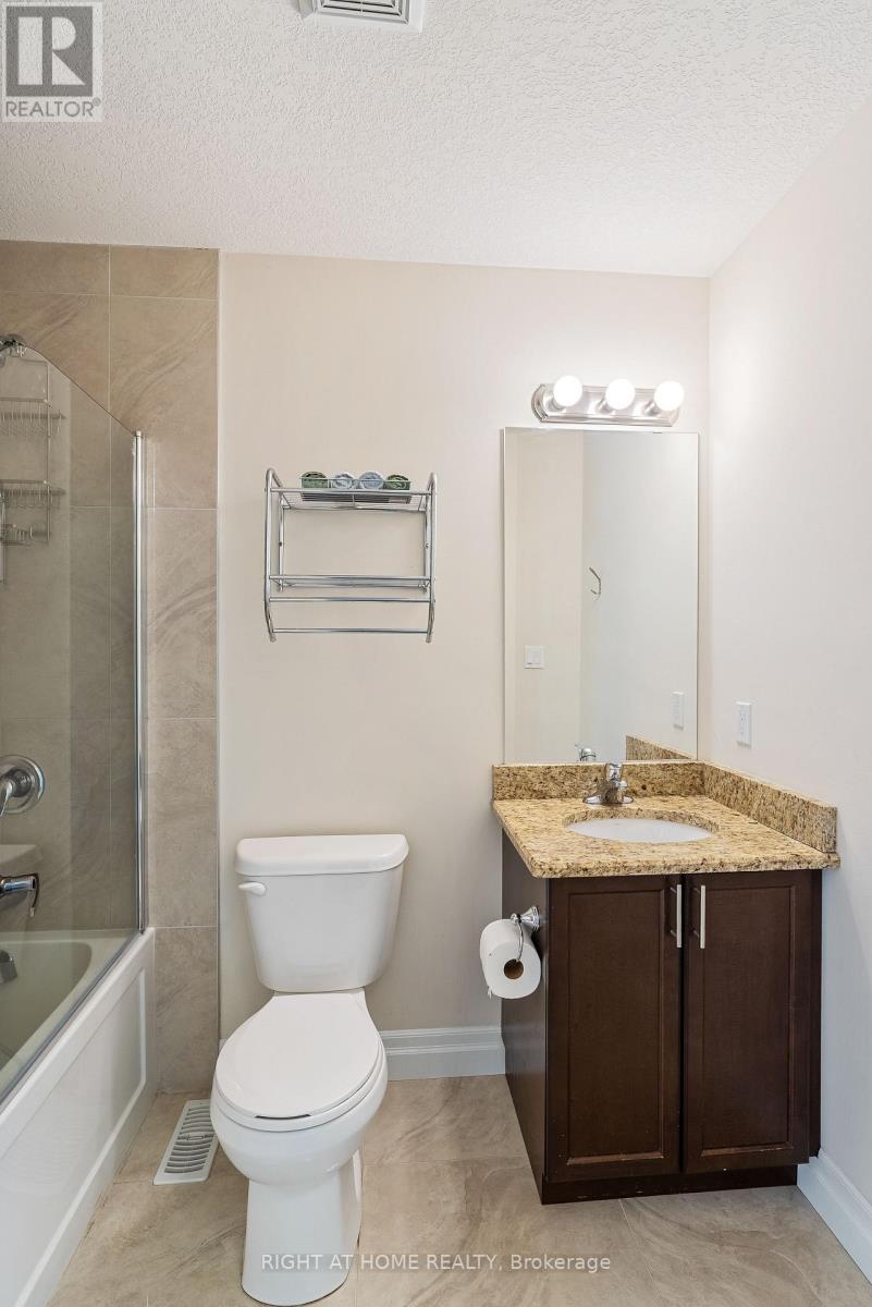 878 ZAIFMAN CIRCLE - 37