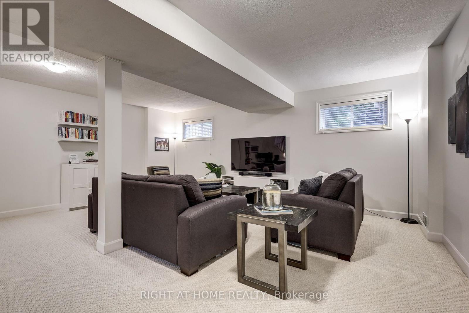 332 BROOKHAVEN PLACE - 18