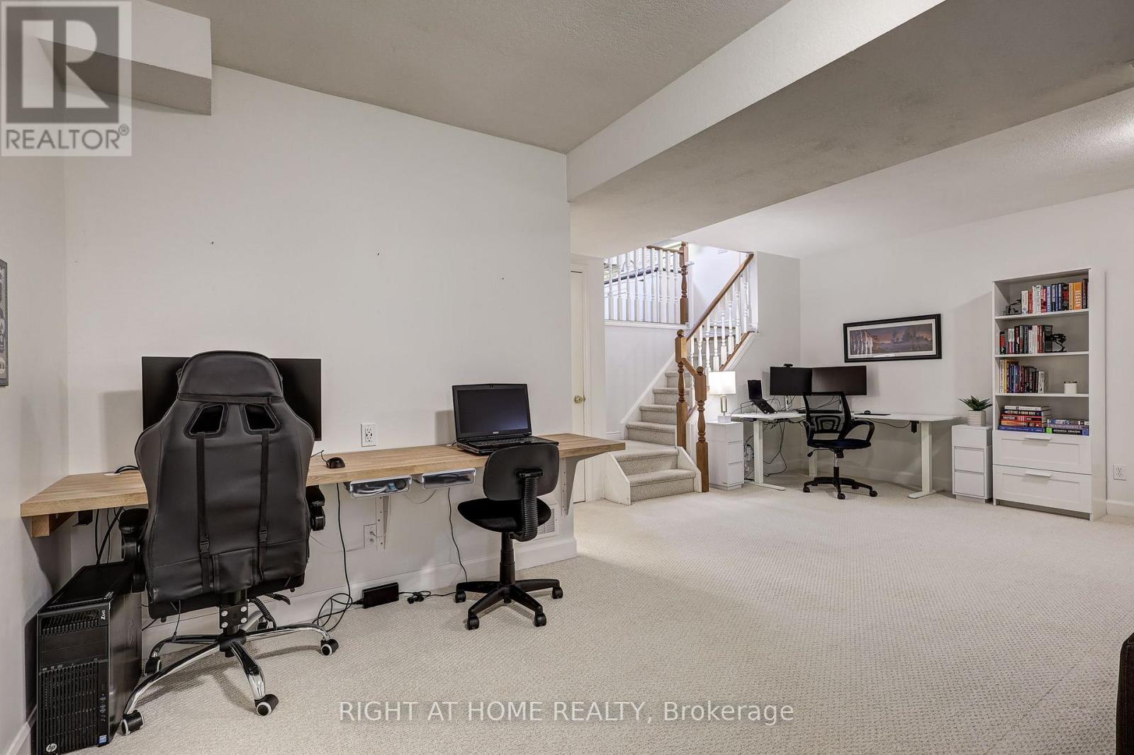 332 BROOKHAVEN PLACE - 21
